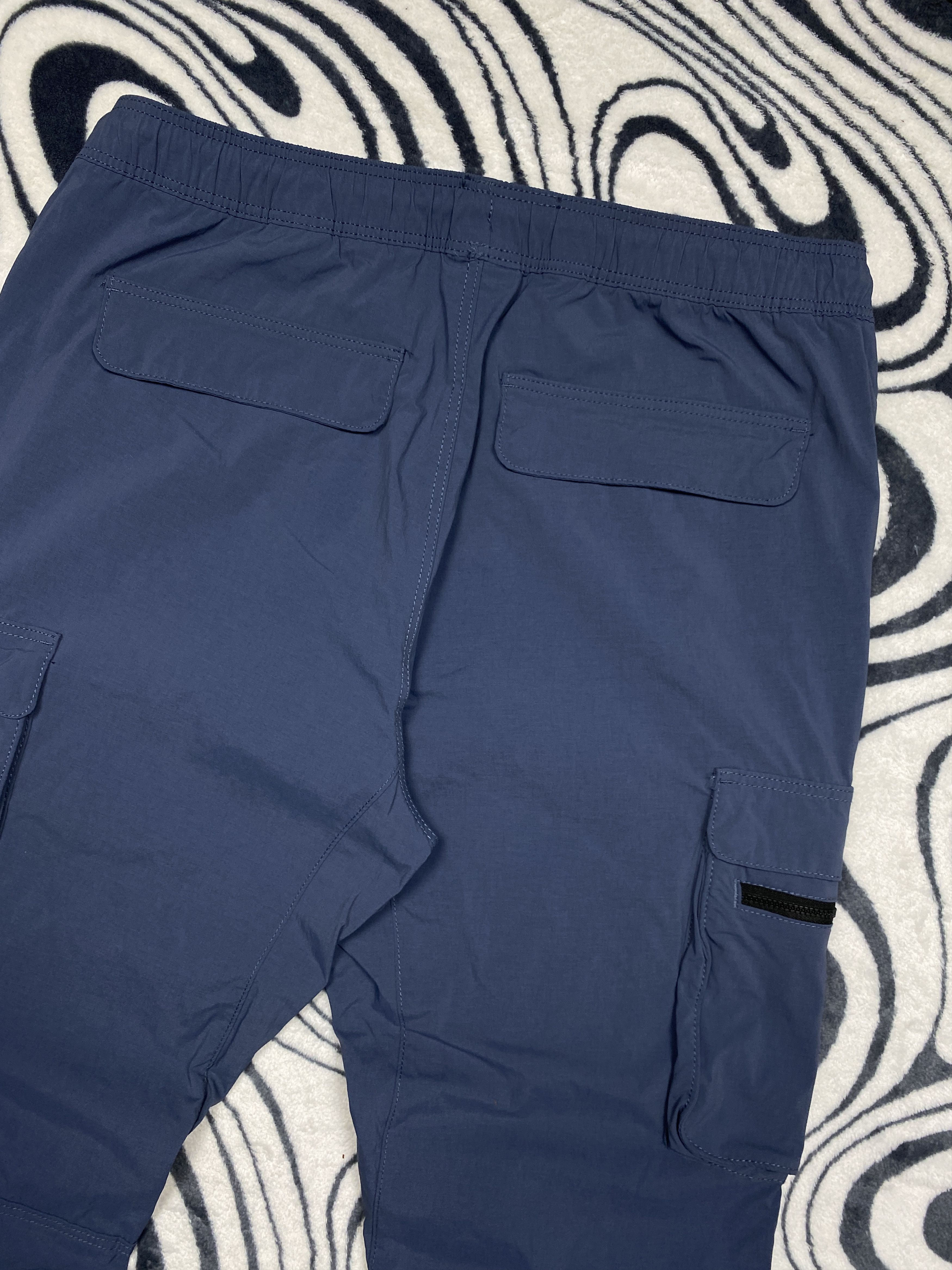 20471120 Mens Nylon Cargo Pants Y2K H&M Size US 32 / EU 48 - 6 Thumbnail
