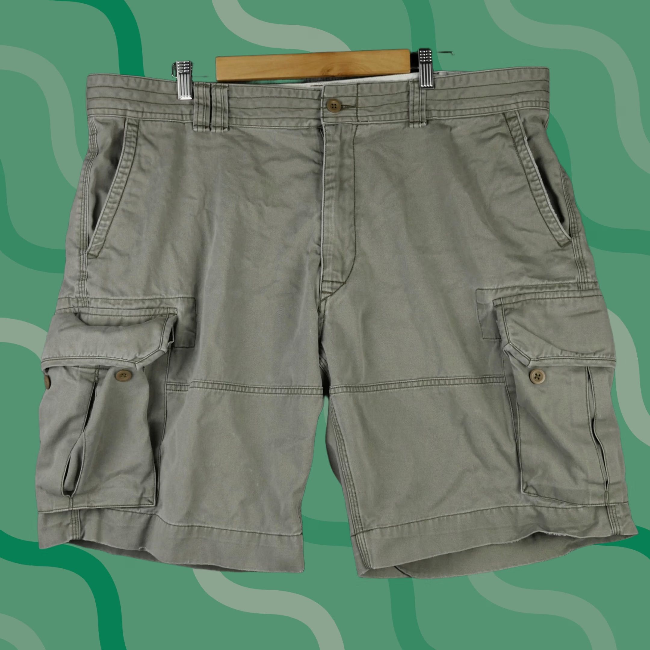 Polo Ralph Lauren Polo Ralph Lauren Cargo Shorts Mens 42 Green Classic Polo Chino Utility Pockets Size US XL / EU 56 / 4 - 1 Thumbnail
