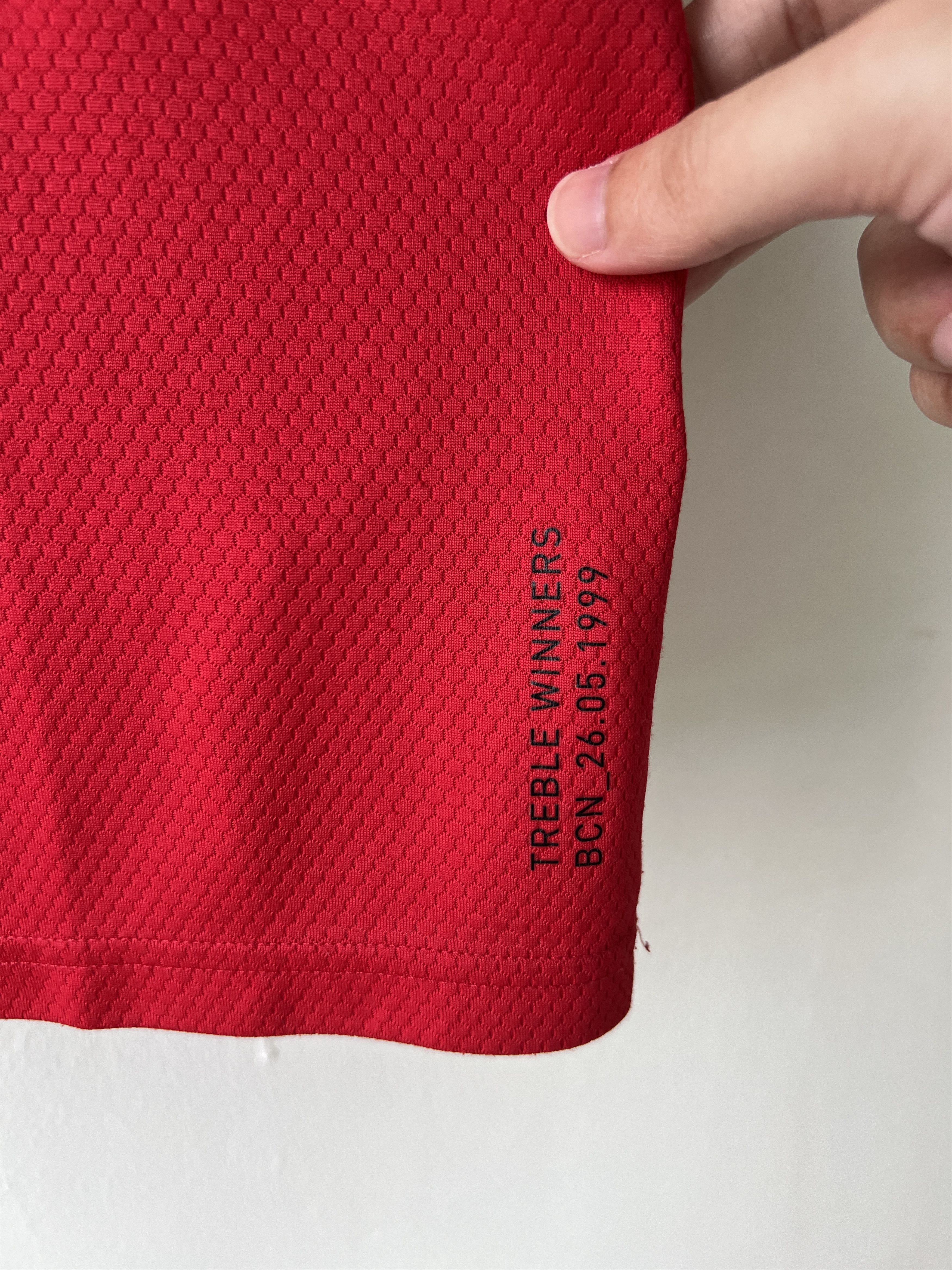 Adidas (L) Manchester United 2019-20 Home Kit B. Fernandes #18 Size US L / EU 52-54 / 3 - 6 Thumbnail