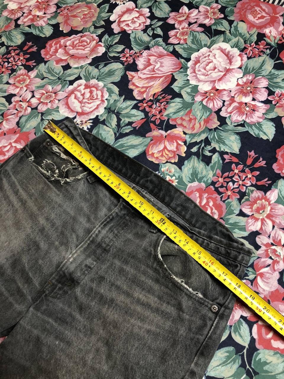 Levi's VINTAGE gray Levi's 505 100% cotton jeans STREETWEAR Size US 36 / EU 52 - 14 Thumbnail