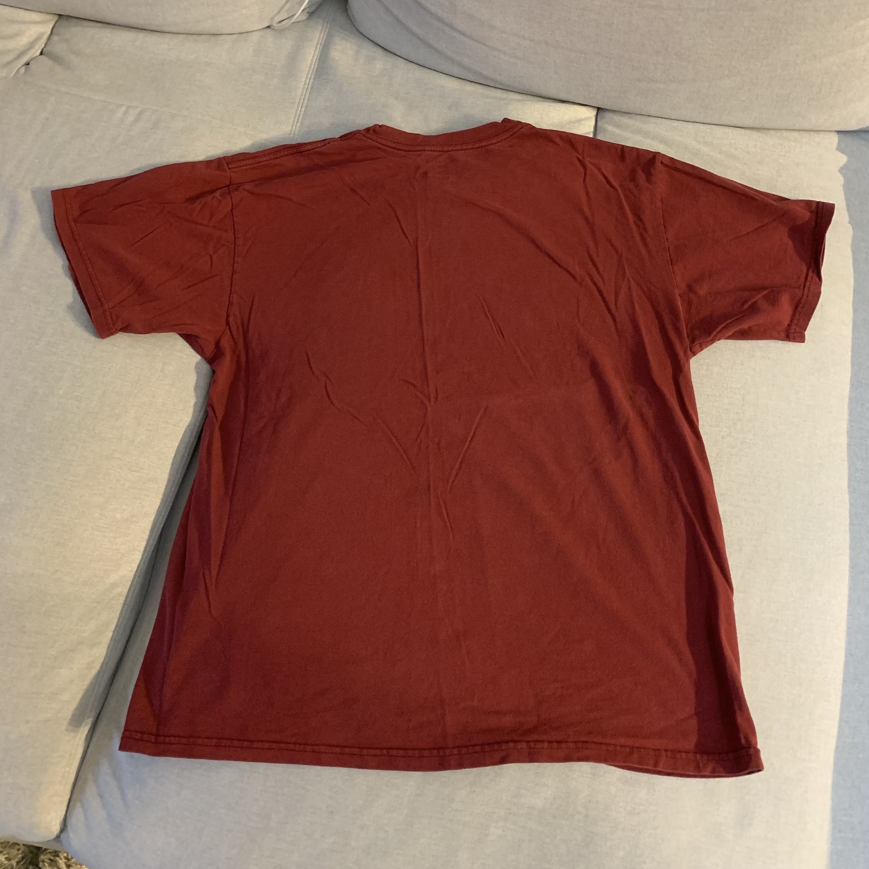 Nike Nike Vintage Physical Education Tee Maroon Red Large Size US L / EU 52-54 / 3 - 2 Thumbnail