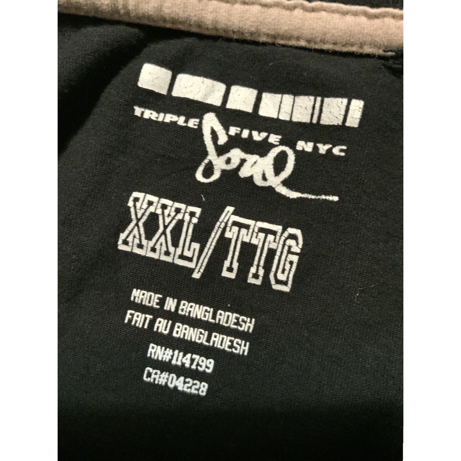 Vintage VINTAGE Triple Five Soul New York Spine Bones Skeleton Graphic Black T-Shirt XXL Men Size US XXL / EU 58 / 5 - 5 Thumbnail
