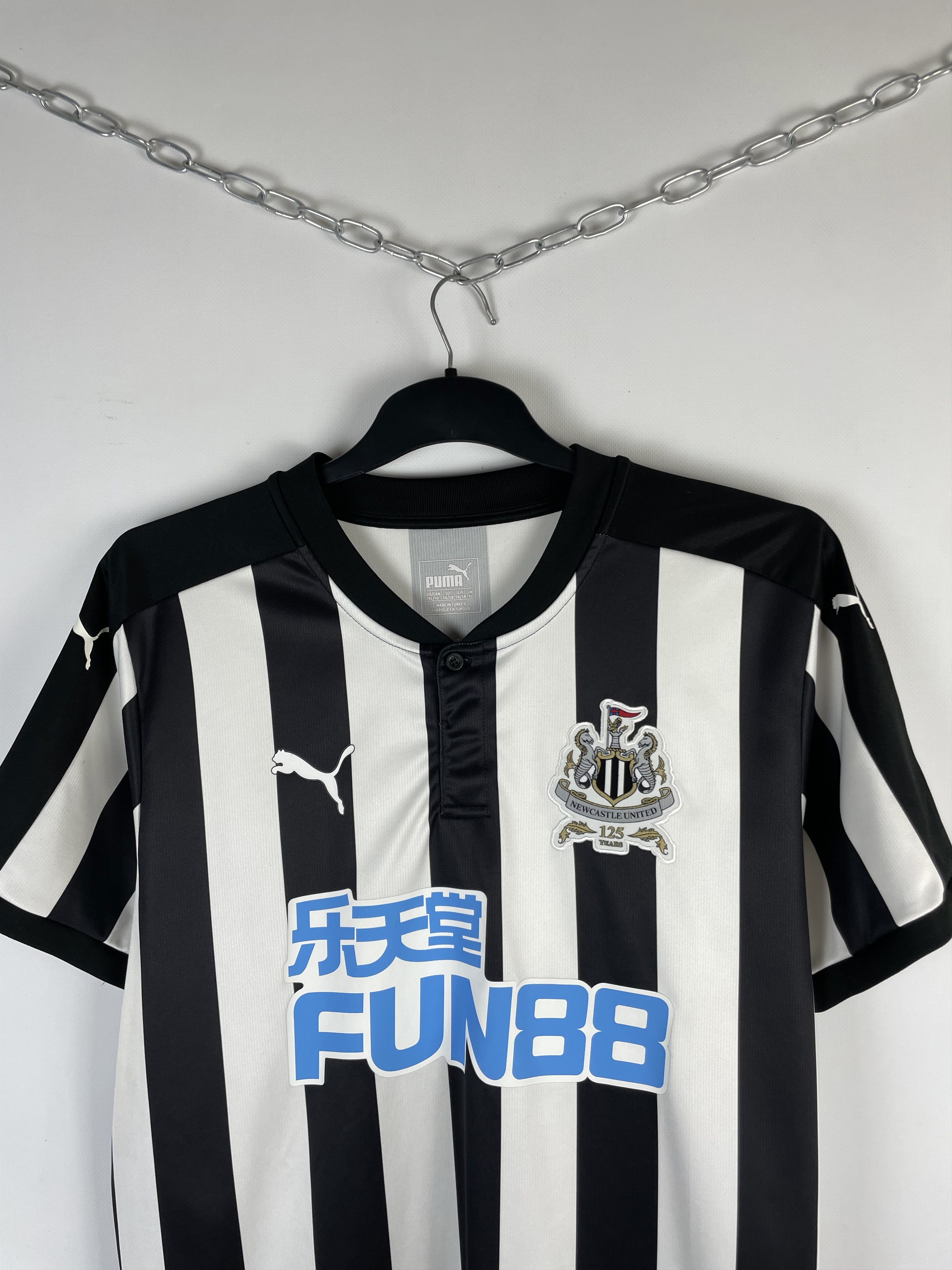 Puma Mens Vintage Puma New Castle T-shirt soccer jersey Size US XL / EU 56 / 4 - 3 Thumbnail