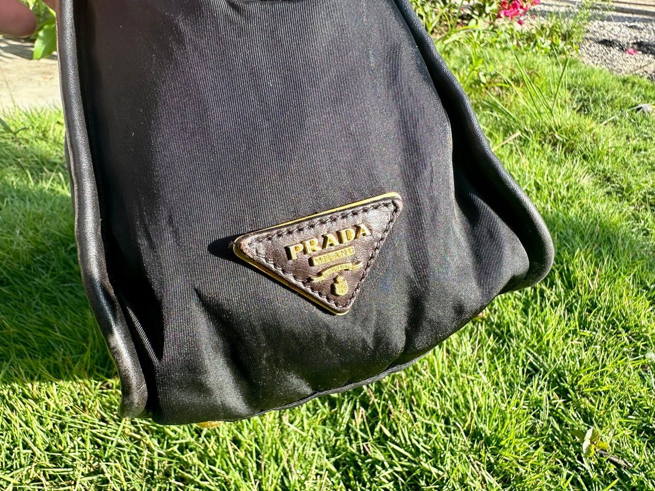 Prada Authentic Prada Tessuto Nylon Medium Frame Nero Tote Bag Size ONE SIZE - 7 Thumbnail