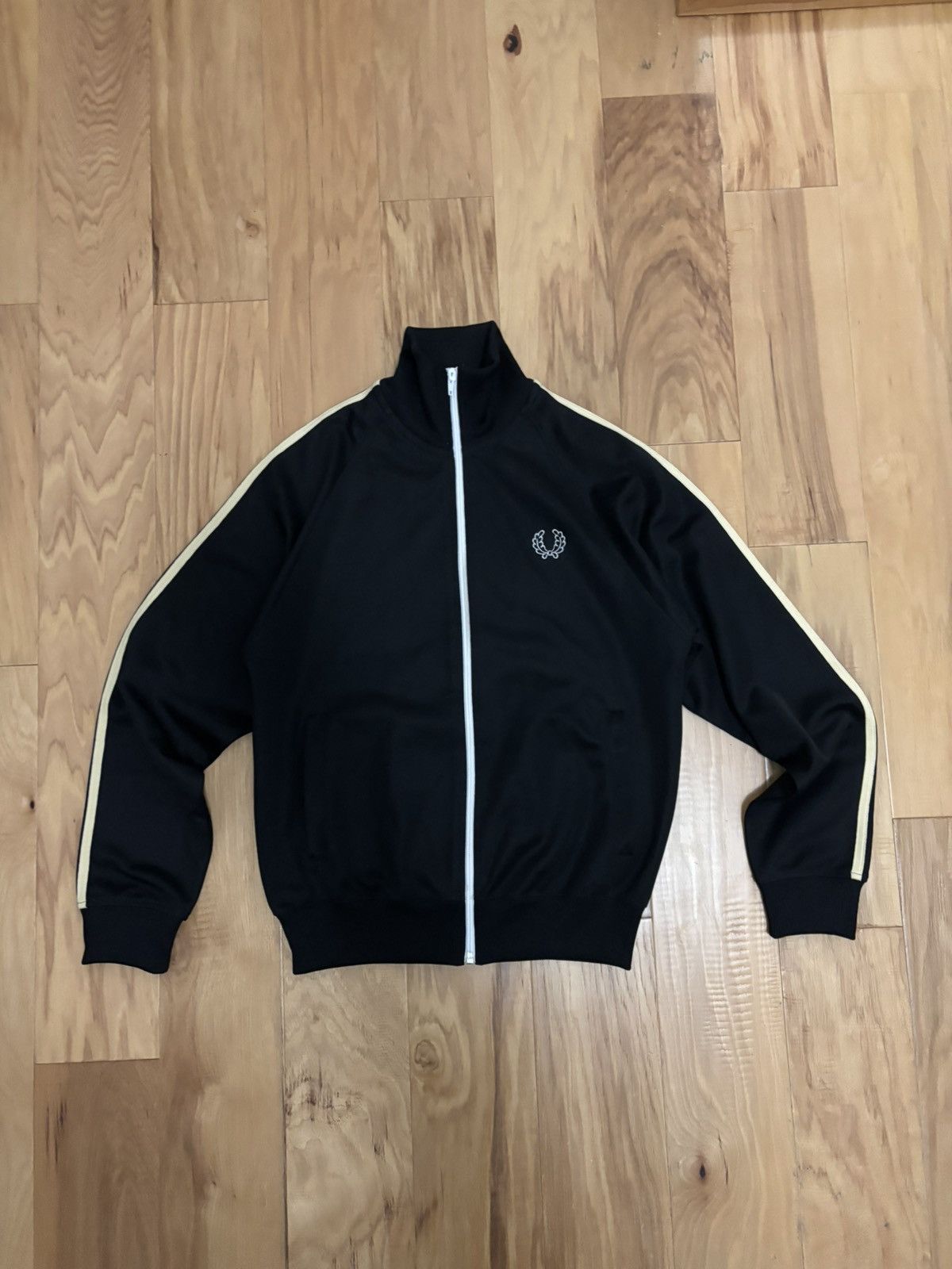 Fred Perry Cropped Fred Perry Light Jacket Size US XS / EU 42 / 0 - 1 Thumbnail