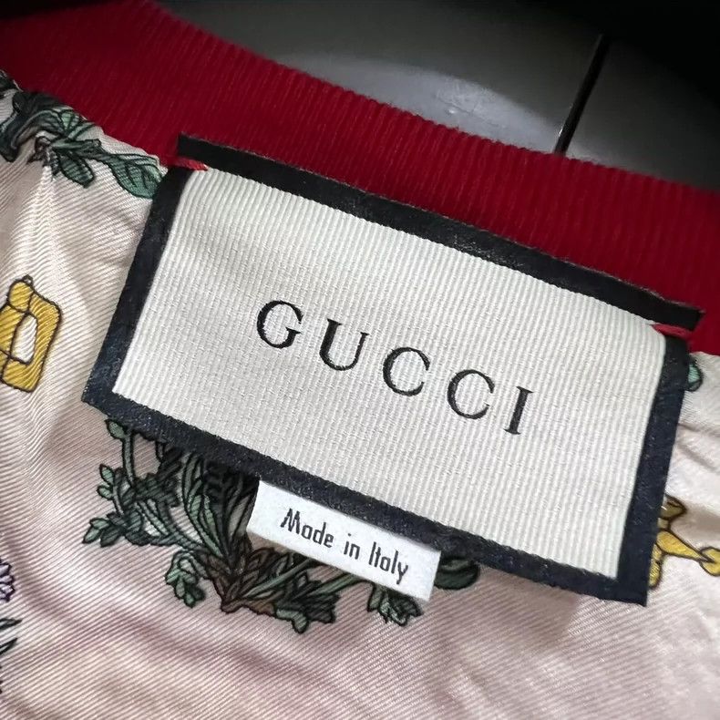 Gucci Gucci White and red striped logo jacket 2502-Nextarrow Size US M / EU 48-50 / 2 - 3 Thumbnail