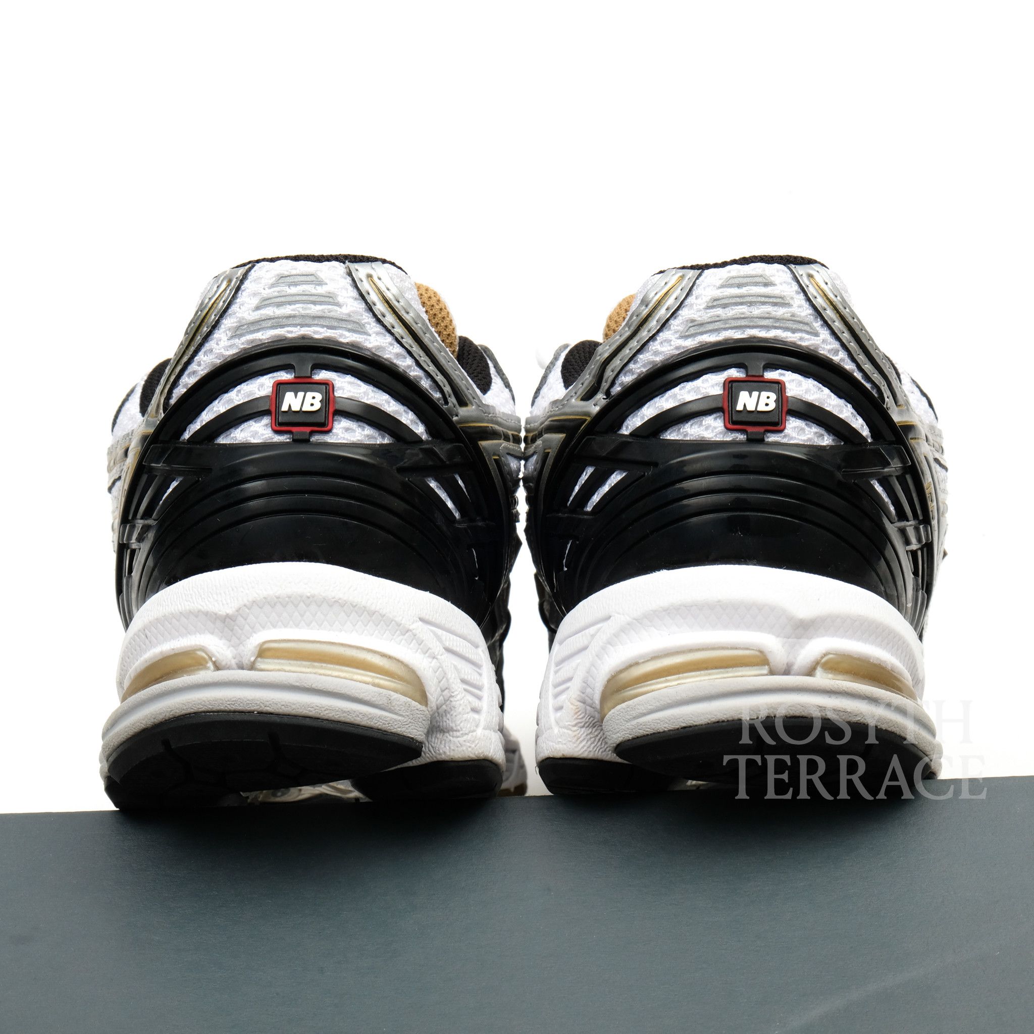 Japanese Brand × New Balance 【NEW BALANCE x AH.H / M1906RA / 27CM】 Size US 9 / EU 42 - 4 Thumbnail