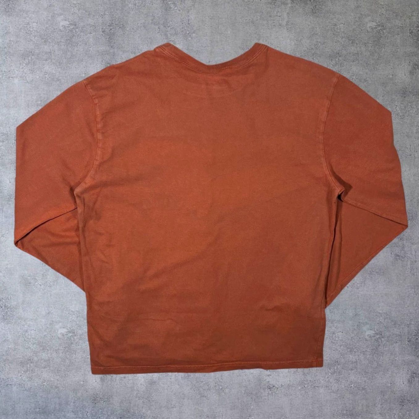 Disney Disney Disney Store Grumpy Snow White Graphic Long Sleeve Burnt Orange T-Shirt M Mens Shirt Color Orange 90s Theme Size US M / EU 48-50 / 2 - 2 Thumbnail