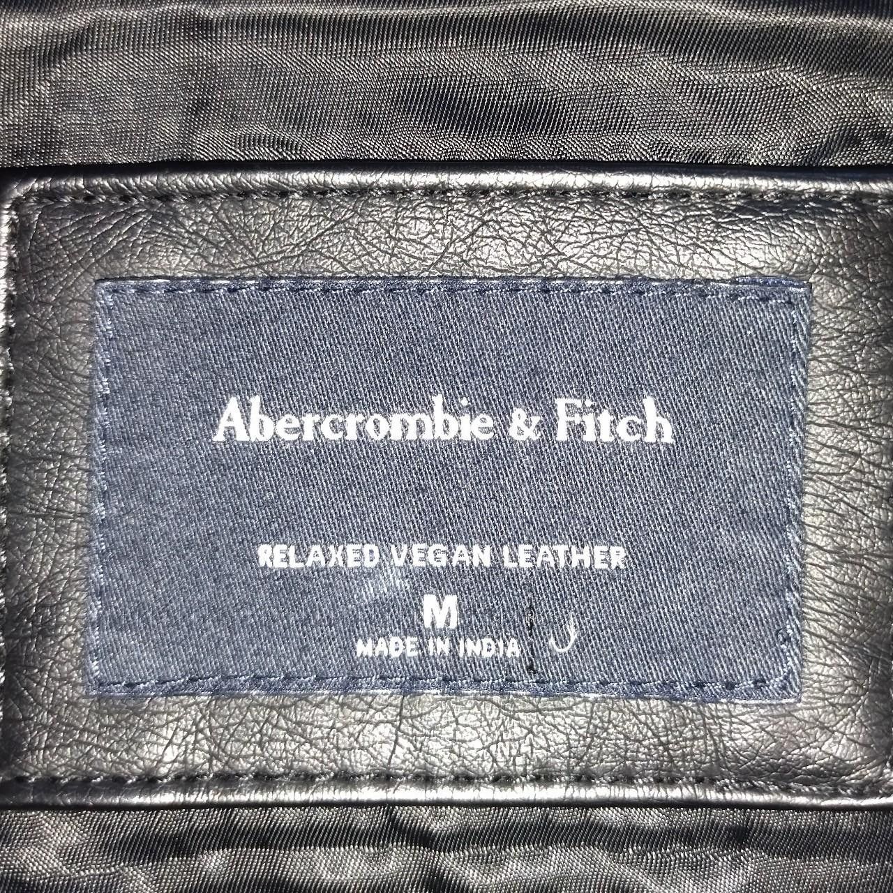 Abercrombie & Fitch ABERCOMBIE & FITCH VEGAN LEATHER TRUCKER JACKET Size US M / EU 48-50 / 2 - 5 Thumbnail