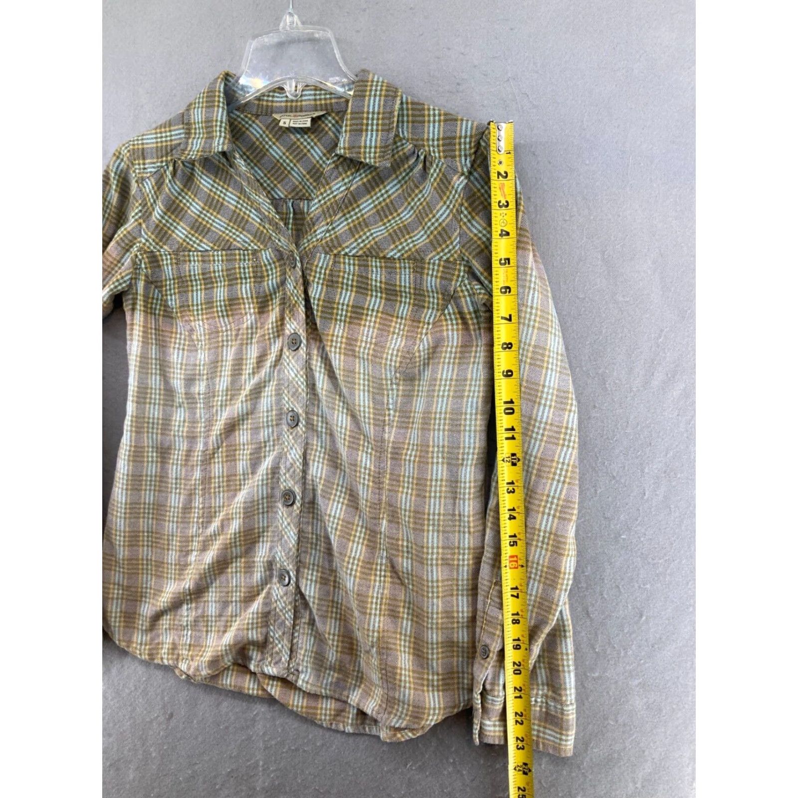 Royal Robbins Royal Robbins Womens Blouse Small Plaid Ombre Outdoor Shirt Adult Small Blue Cotton Polyester Flannel 90s Theme Outdoor Womens Size S / US 4 / IT 40 - 4 Thumbnail