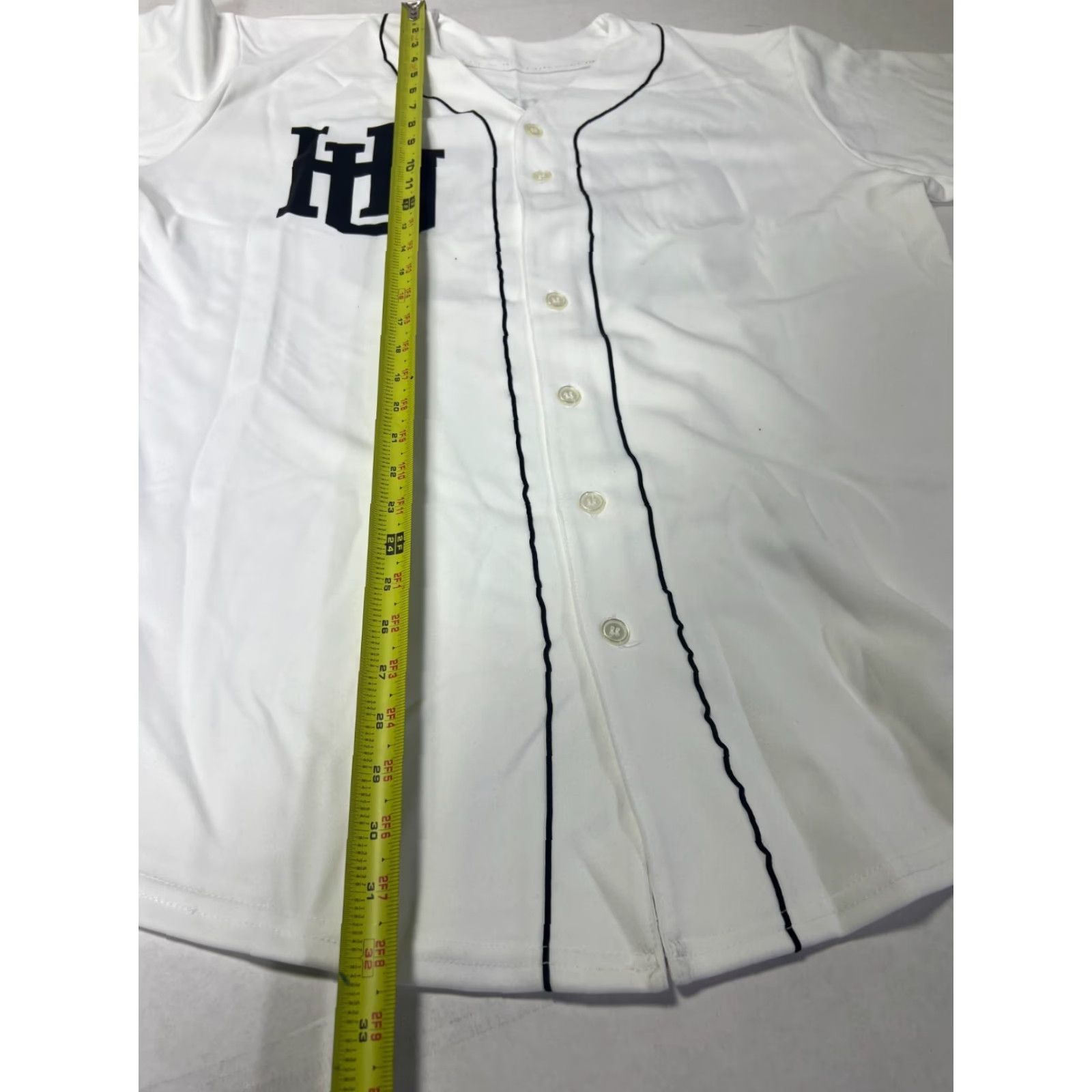 Vintage HOLLYWOOD UNDEAD BASEBALL JERSEY Unisex Adults XL White 100% POLYESTER Graphic Print Official Merchandise 2010-2019 Baseball Jersey Size US XL / EU 56 / 4 - 6 Thumbnail