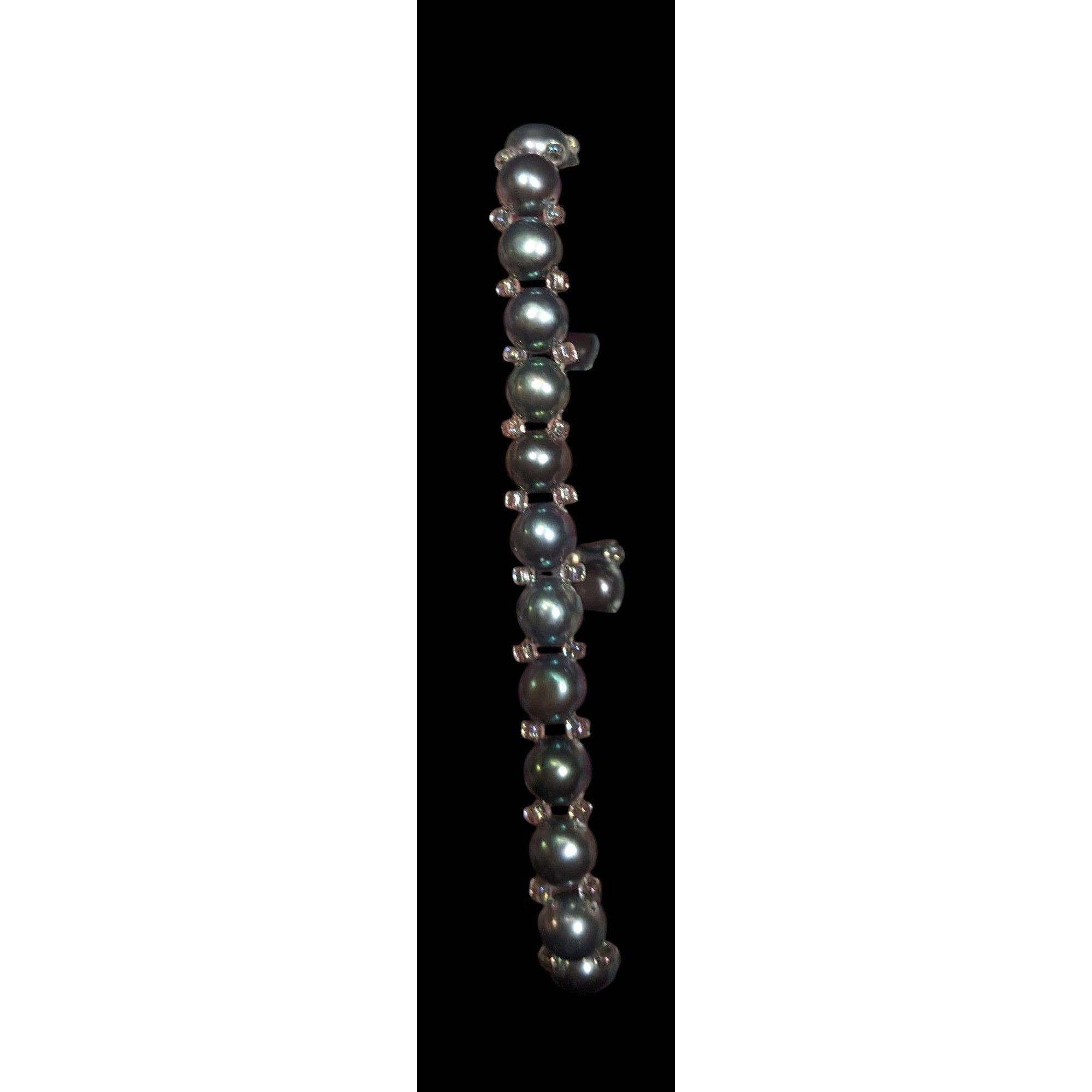 Other Whimsical Fantasy Black Pearl And Glass Beaded Bracelet Size ONE SIZE - 2 Thumbnail