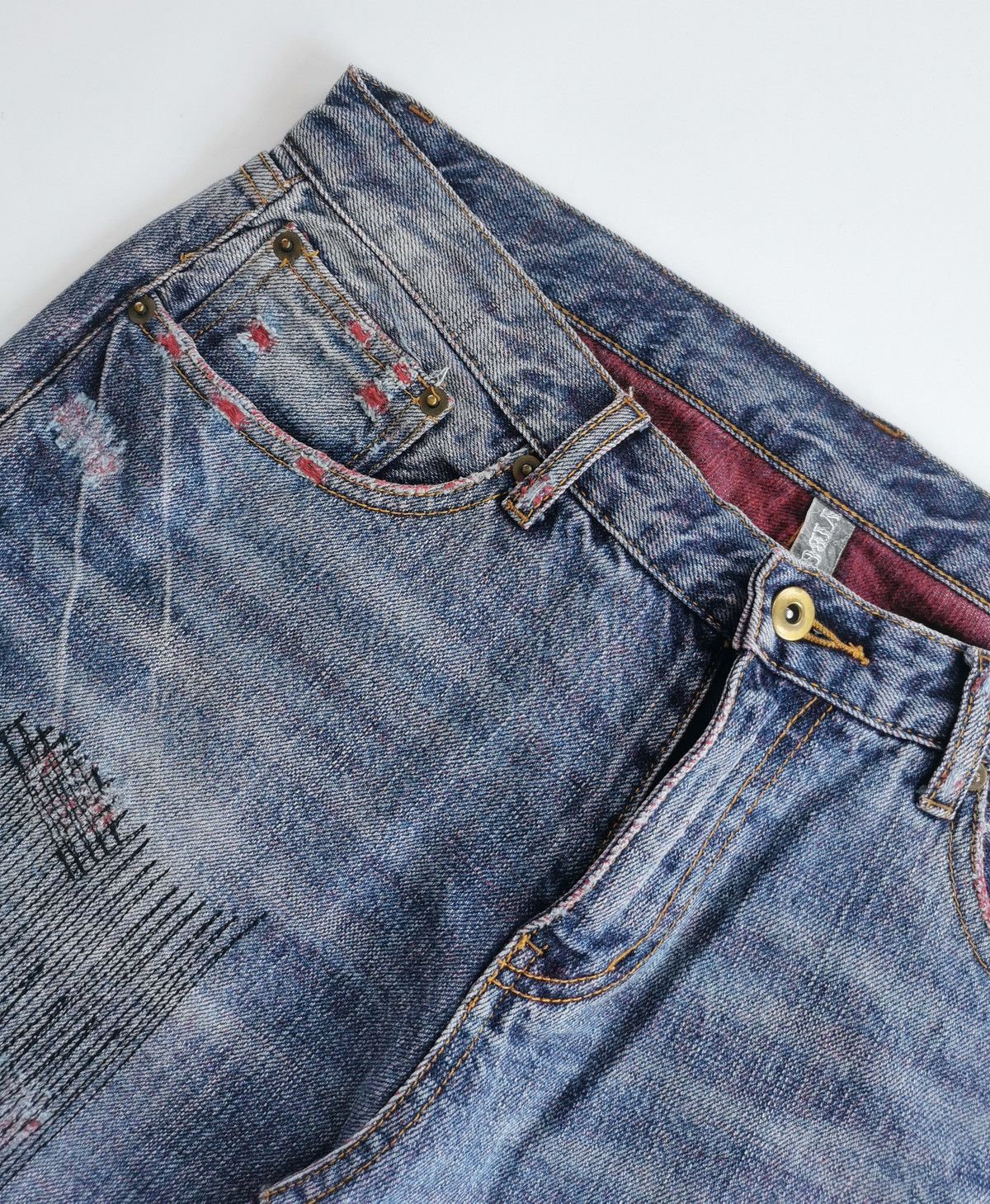 Japanese Brand Reddish Vibgyor Distressed Repair Denim Jeans Size US 33 - 5 Thumbnail