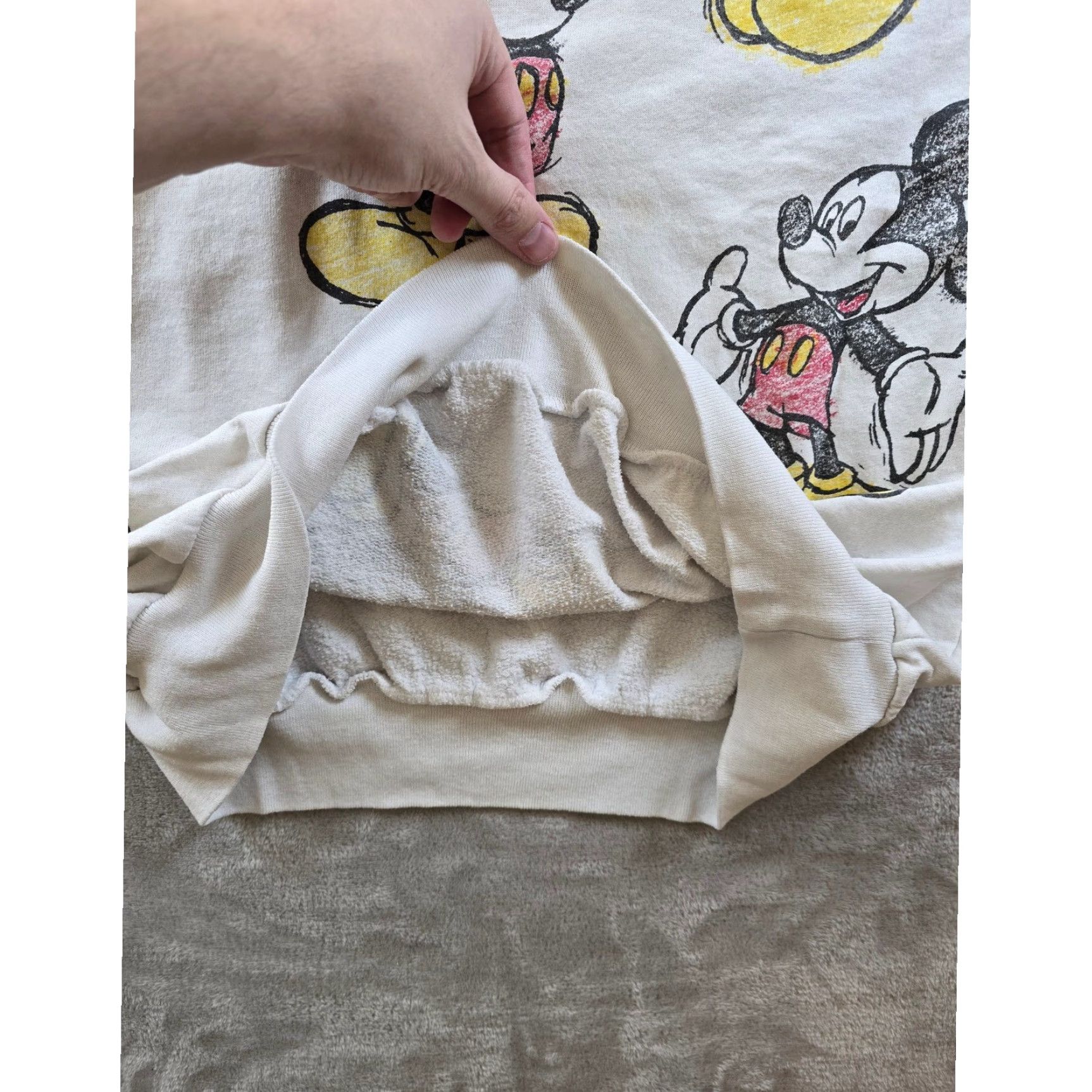 Mickey Unlimited VINTAGE Mickey Unlimited Sweatshirt Womens L Mickey Mouse Graphic Print White 90s Casual Mens Womens Boys Girls Size L / US 10 / IT 46 - 6 Thumbnail