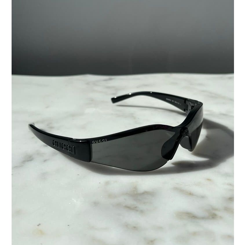 image of New Gucci Gg1651S Black Slim Shield Unisex Sunglasses, Men's