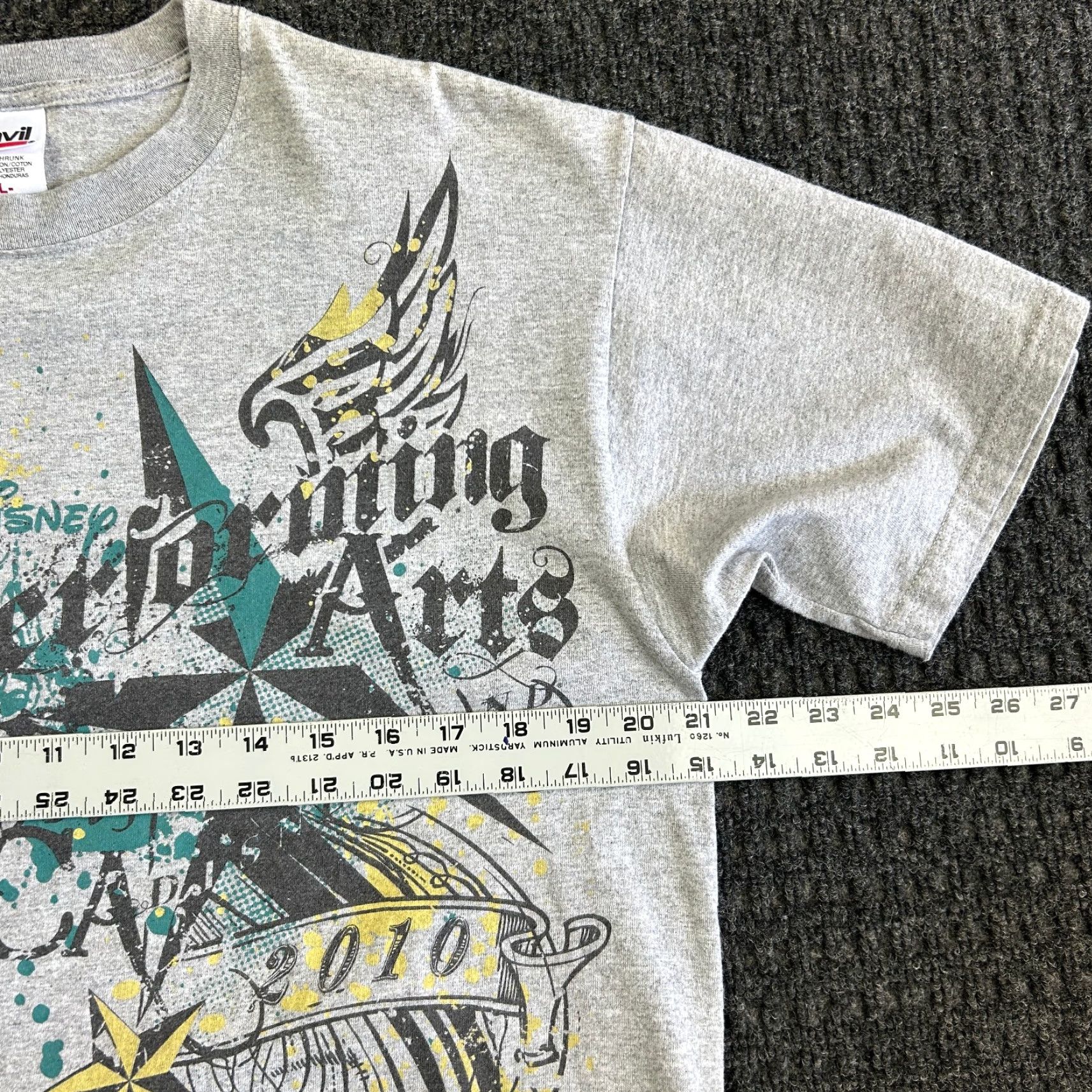 Anvil VINTAGE Disney Performing Arts y2k Graphic Tee T-Shirt L Gray Anvil Unisex Adults 90s Rock Couture Grunge Hipster Retro USA Size US L / EU 52-54 / 3 - 7 Thumbnail