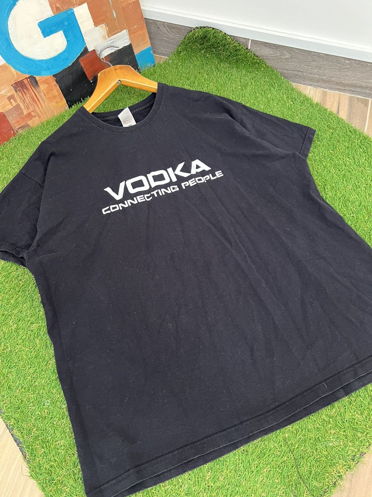 Band Tees Vodka Connecting People Humor Vintage T Shirt Alcohol Size US XXL / EU 58 / 5 - 4 Thumbnail