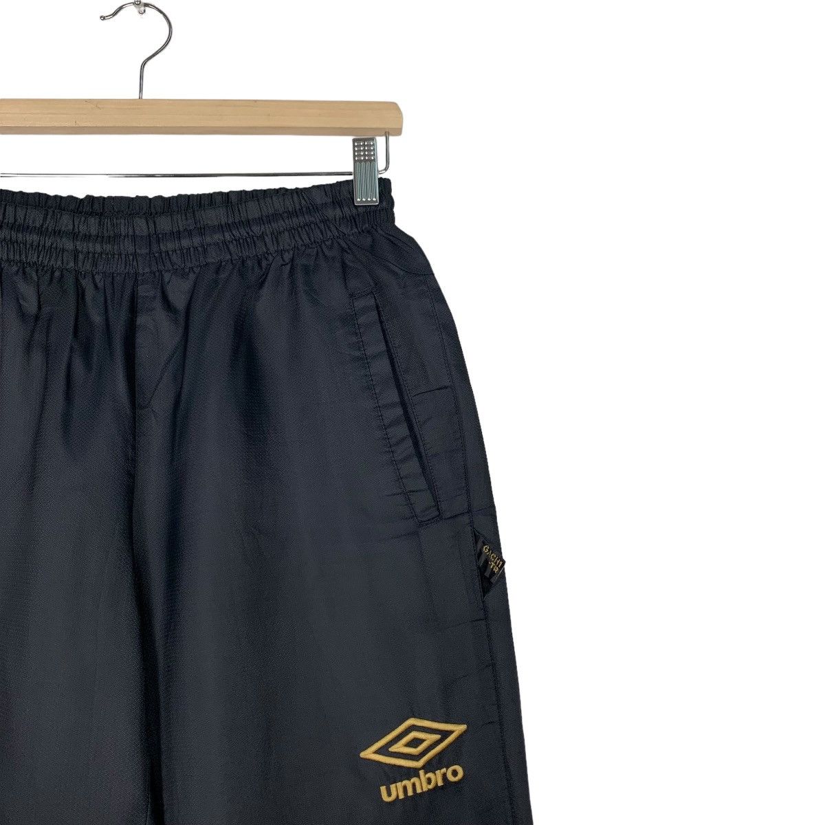 Umbro UMBRO Embroidery Logo Track Pant #0171-C9 Size US 30 / EU 46 - 6 Thumbnail
