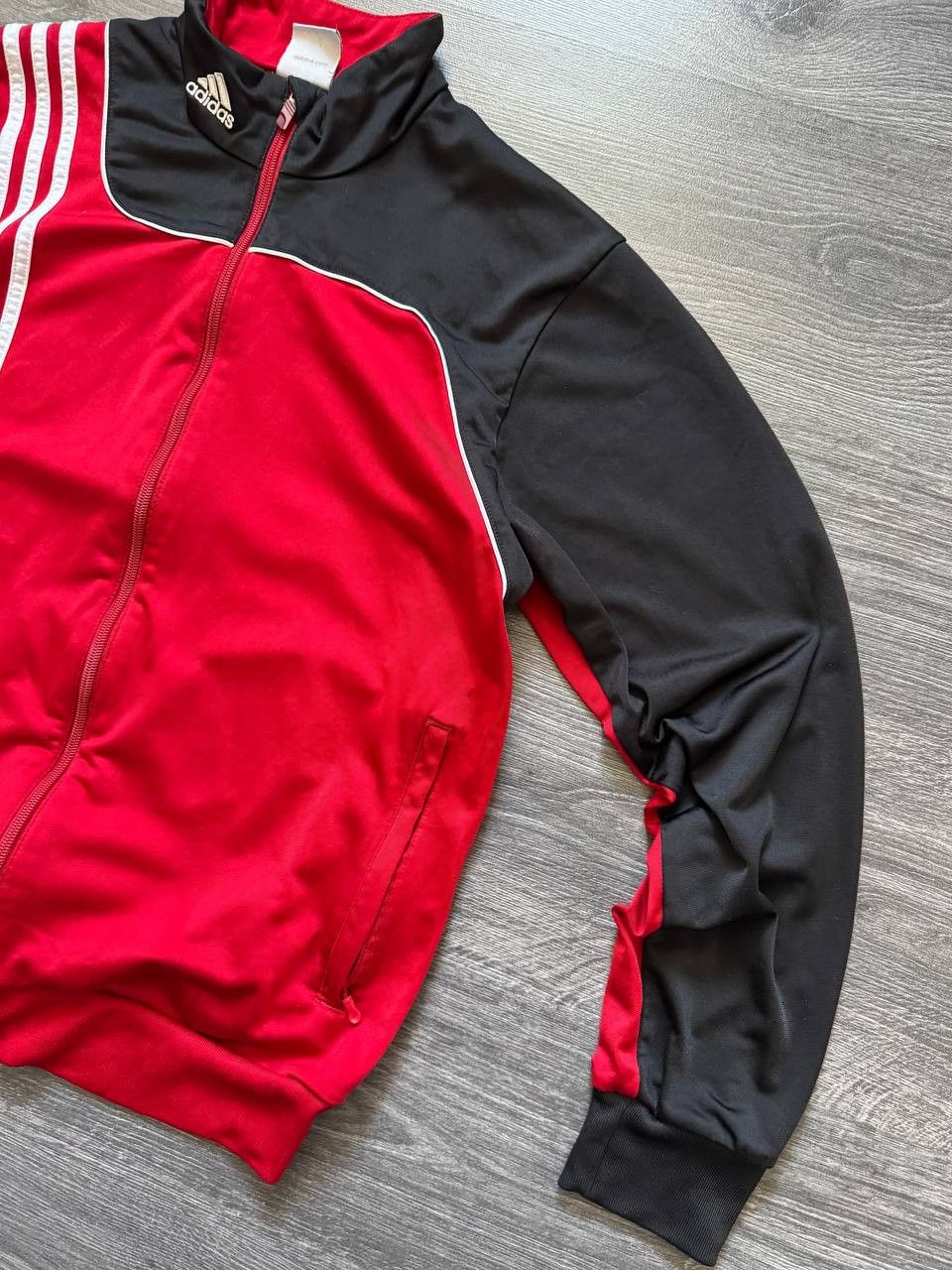 Adidas Vintage adidas track jacket nice design Size US M / EU 48-50 / 2 - 4 Thumbnail