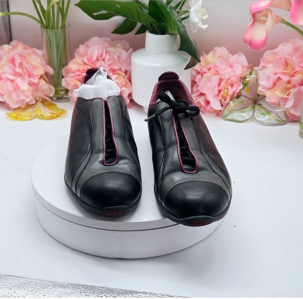 Prada Prada 3-1506 Gray Burgundy Sneakers Sz 9 fits 10 Italy Size US 8 / IT 38 - 11 Thumbnail