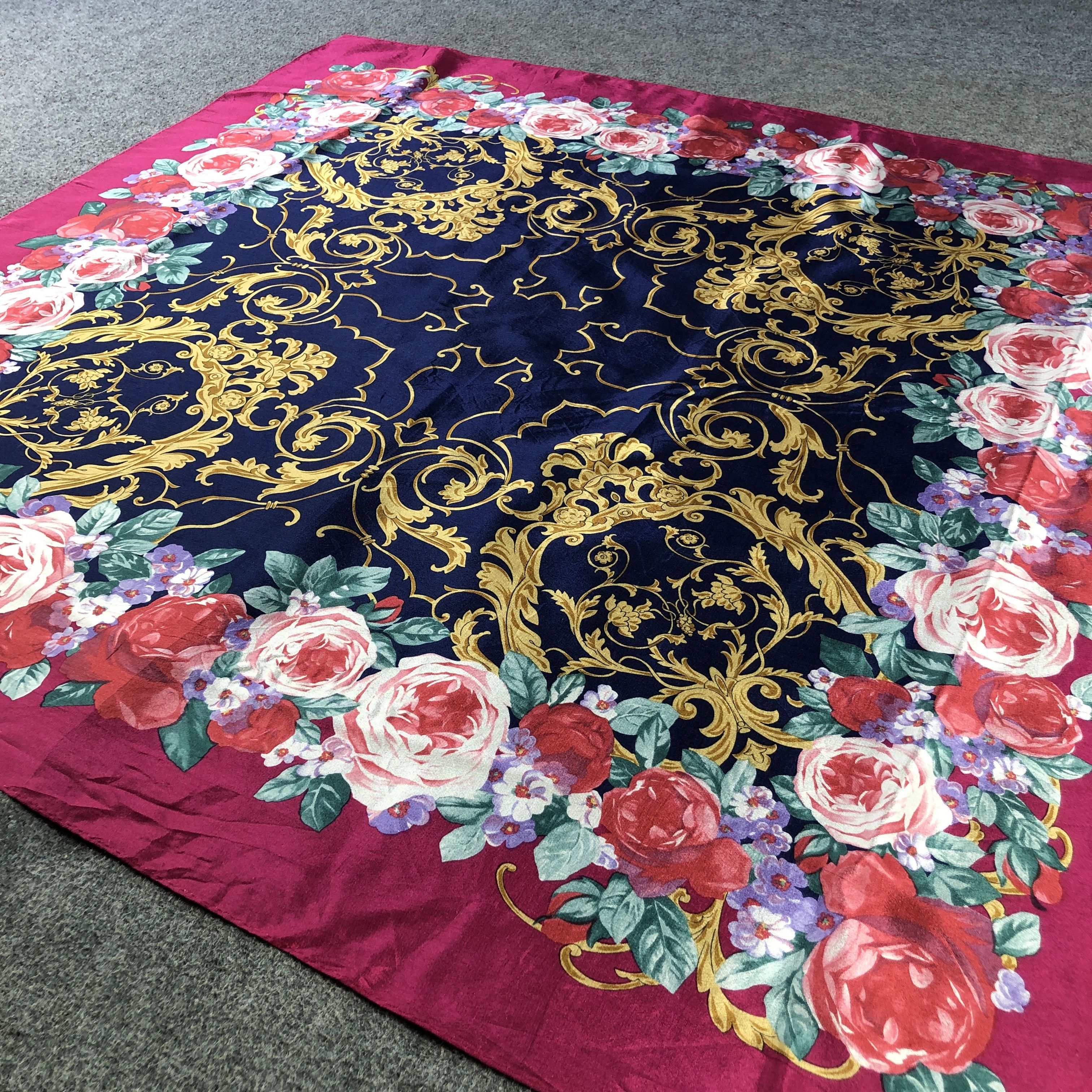 Vintage Luxury Floral Silk Scarf M1368 Size ONE SIZE - 3 Thumbnail