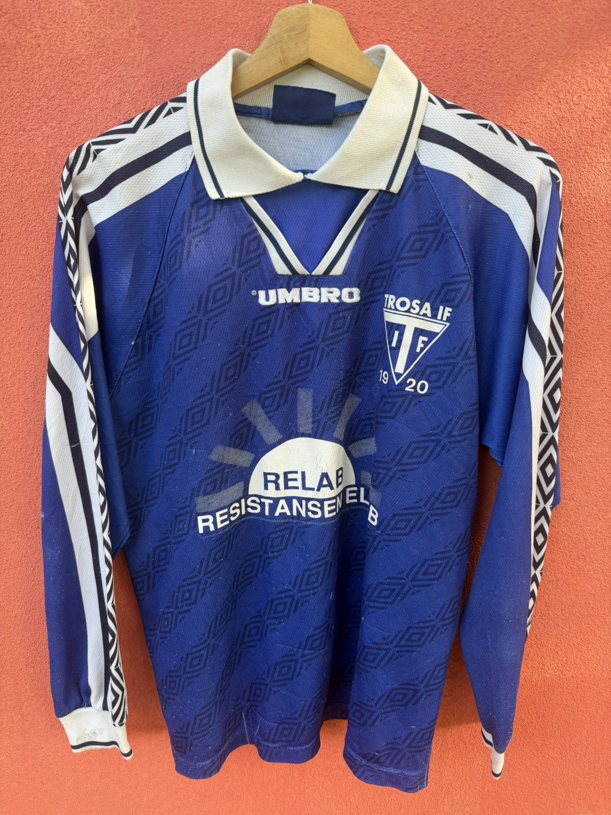 Umbro Trosa IF 1920 Size US M / EU 48-50 / 2 - 1 Thumbnail