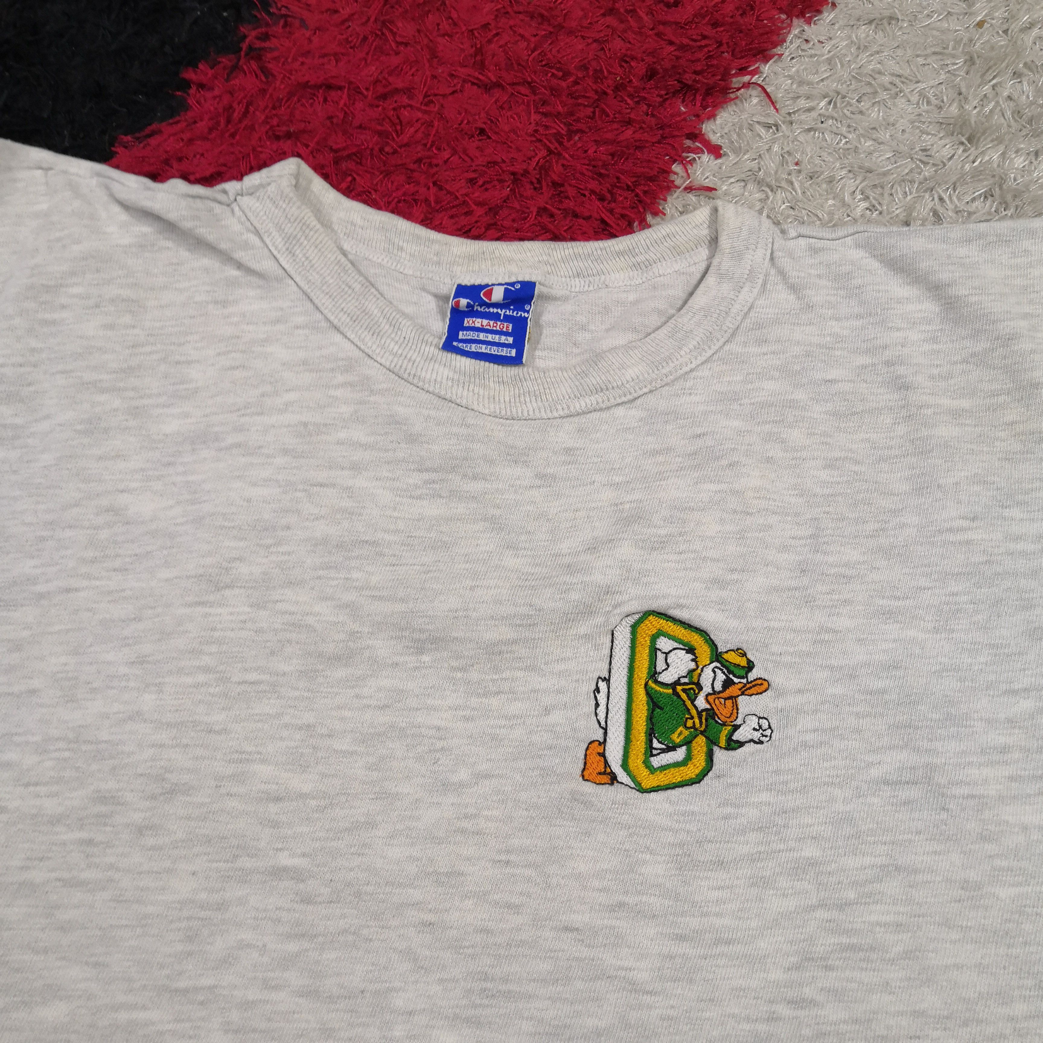 Champion Vintage 90's Champion T-Shirt Univ Oregon Duck NCAA Tees Size US XL / EU 56 / 4 - 2 Thumbnail
