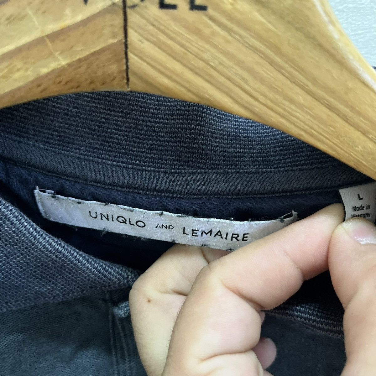 Lemaire × Uniqlo Rare Uniqlo X Lemaire Polos Boxy/Crop Tees Size US XS / EU 42 / 0 - 9 Thumbnail