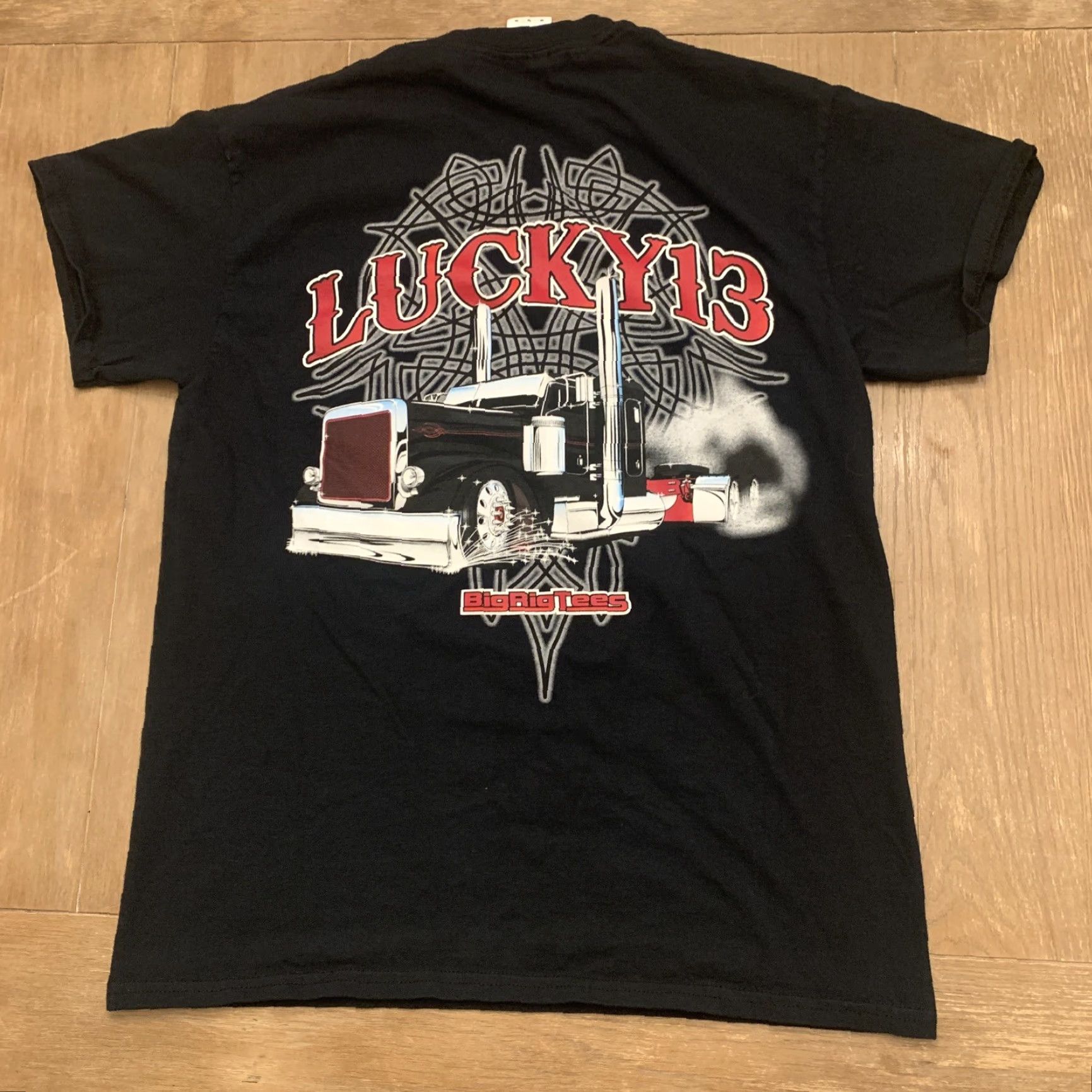 Vintage BIG RIG TRUCKS Lucky 13 T-Shirt Adult Medium Black 18 Wheeler Mens Size US M / EU 48-50 / 2 - 2 Thumbnail