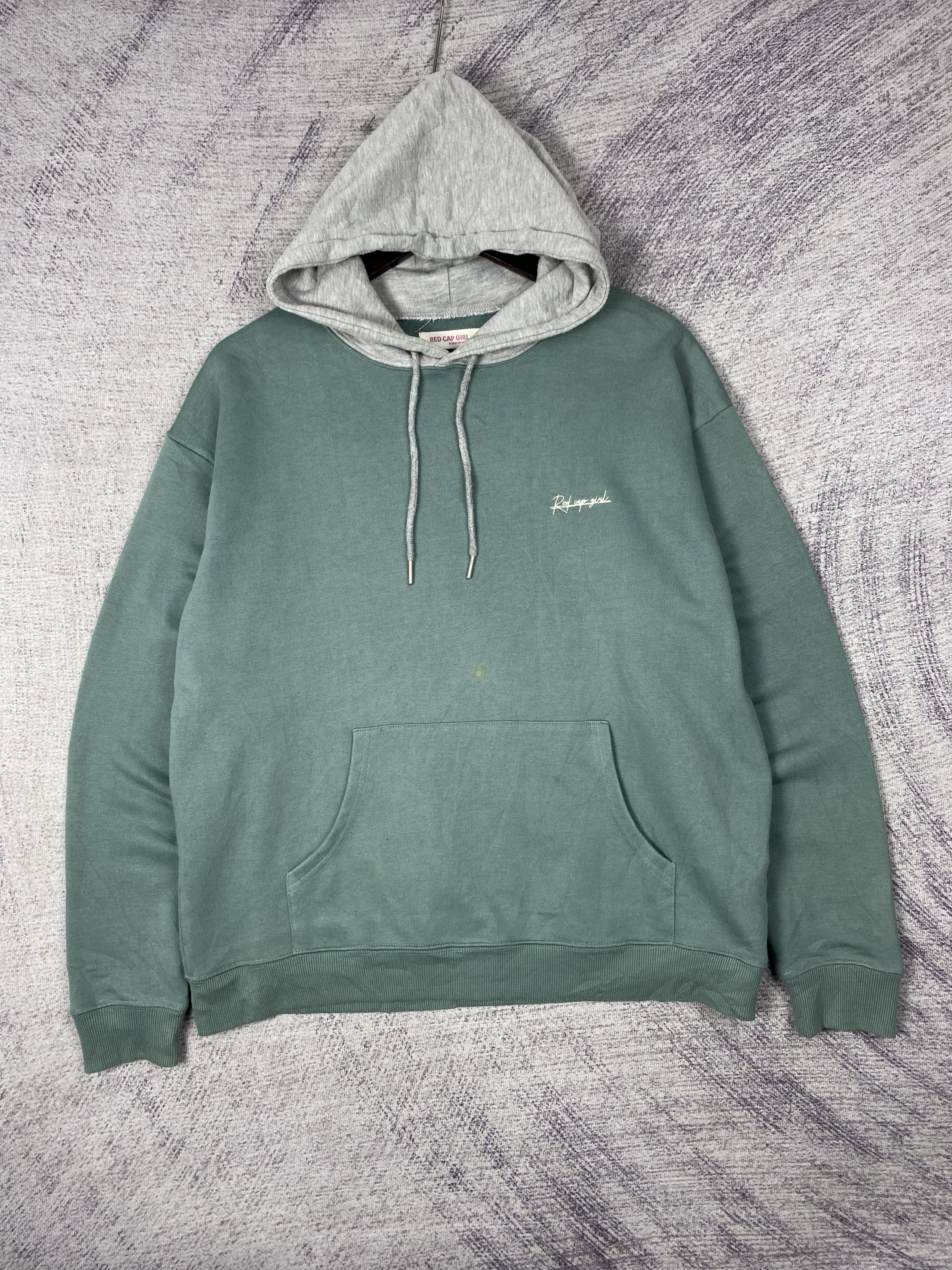Japanese Brand Vintage Red Cap Girl Pullover Hoodies Size US M / EU 48-50 / 2 - 1 Thumbnail