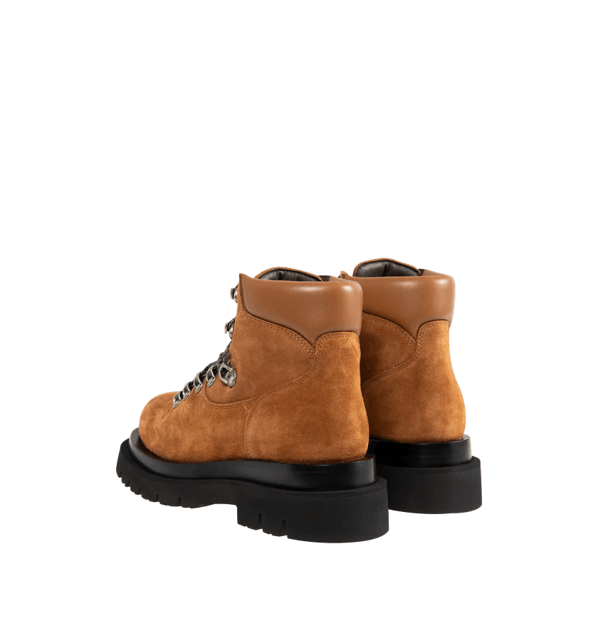 Bottega Veneta o1h1sh10526 Lug Boot in Brown/Camel Size US 7 / IT 37 - 3 Thumbnail