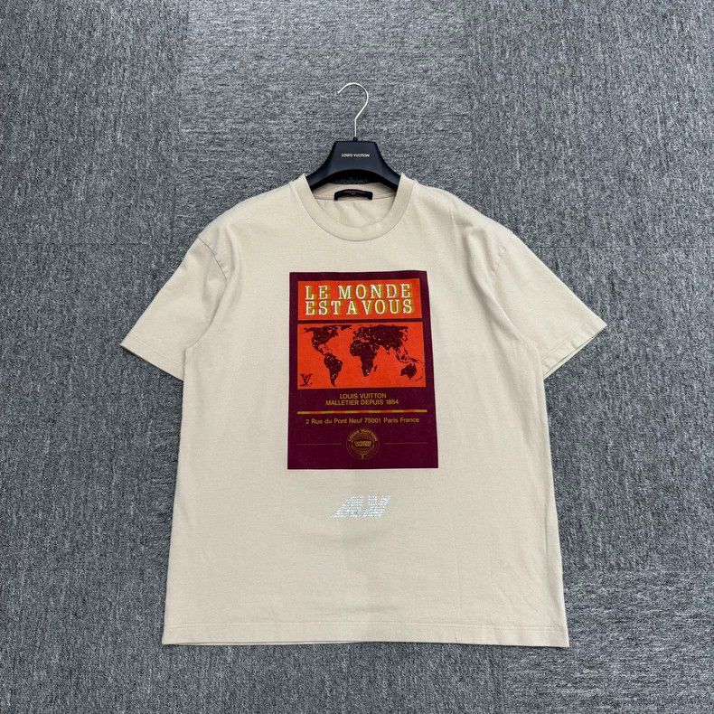 Louis Vuitton Louis Vuitton Crystal Map Short Sleeve T-shirt Size US L / EU 52-54 / 3 - 1 Thumbnail