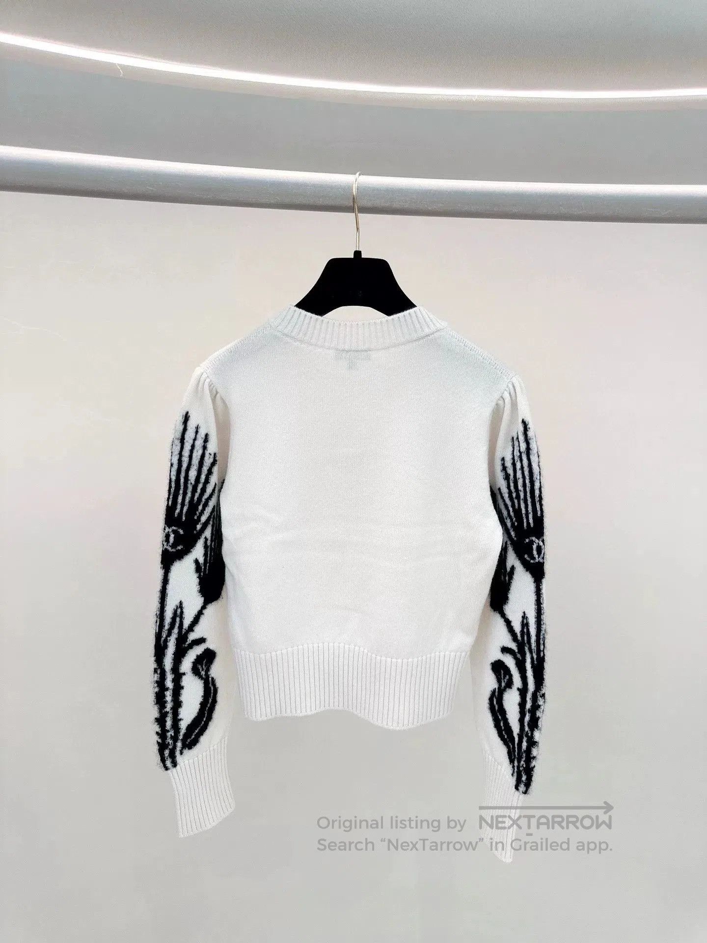 Chanel CHANEL 21AW Castle Wing Cashmere Sweater. Size US S / EU 44-46 / 1 - 2 Thumbnail
