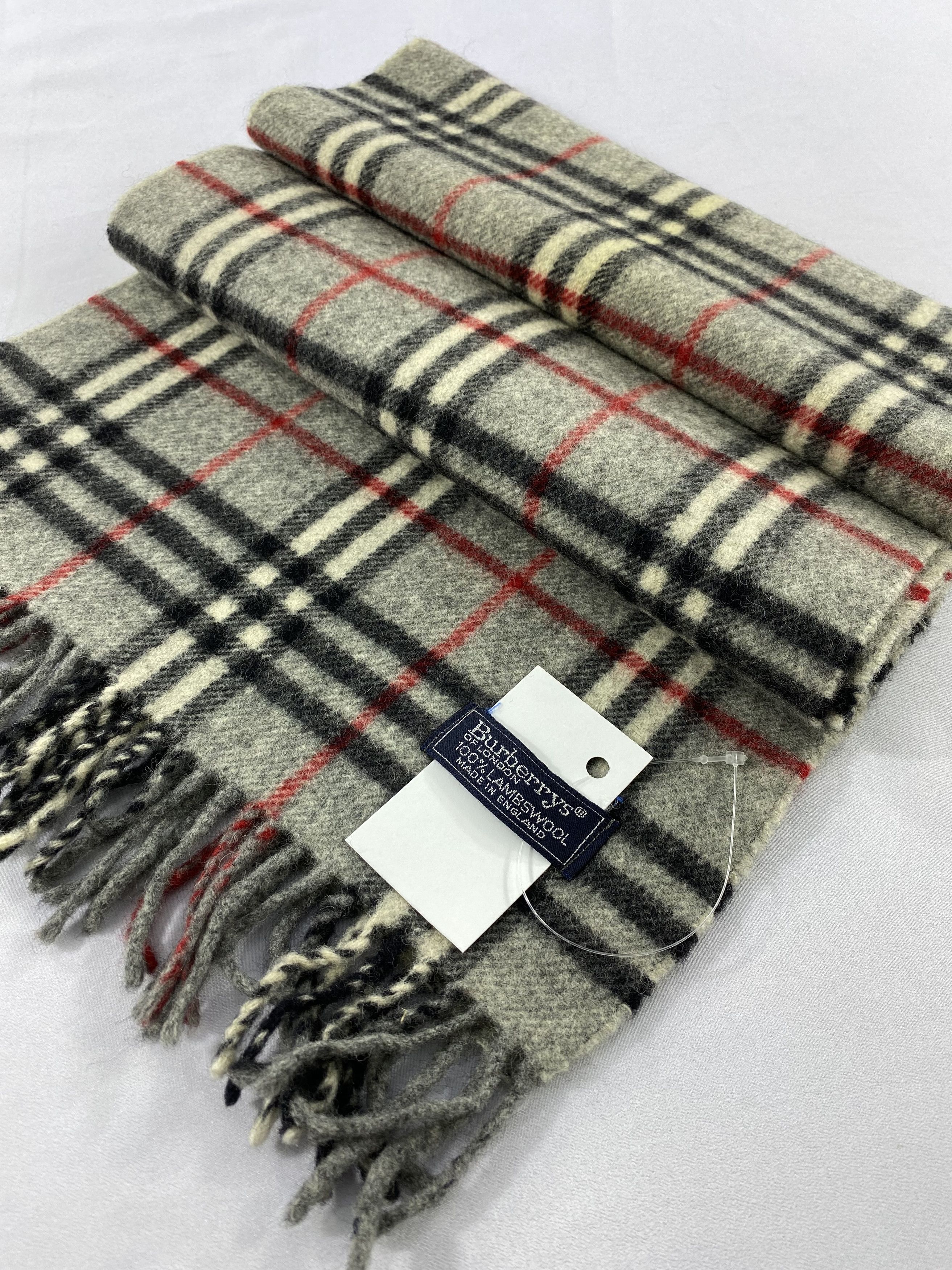 Burberry Burberry Lambswool Scarf / Muffler / Neckwear Size ONE SIZE - 2 Thumbnail