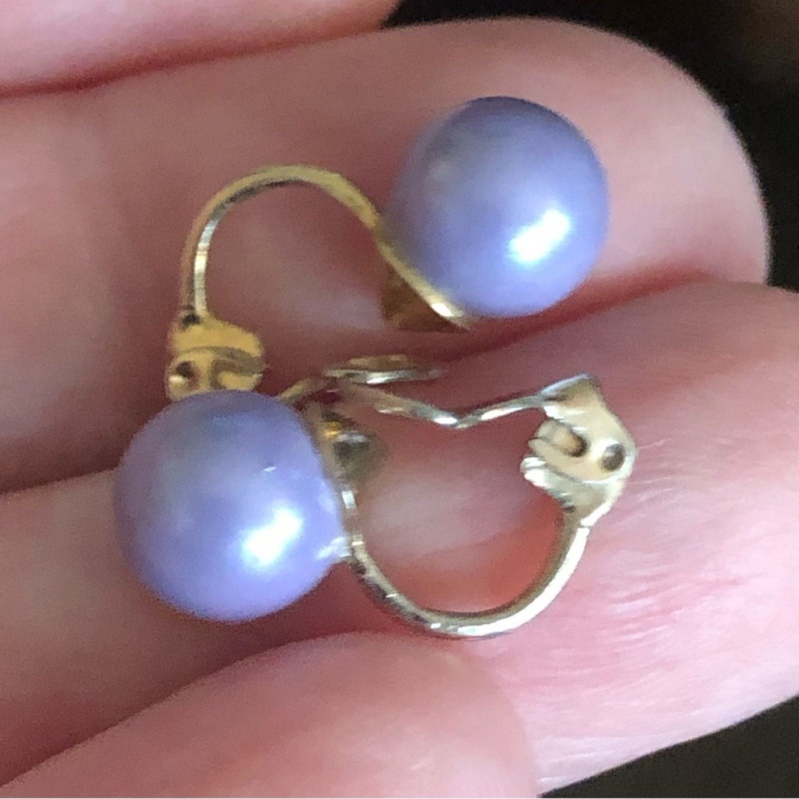 Vintage Vintage lilac faux Pearl dainty minimalist clip on earrings Size ONE SIZE - 2 Thumbnail