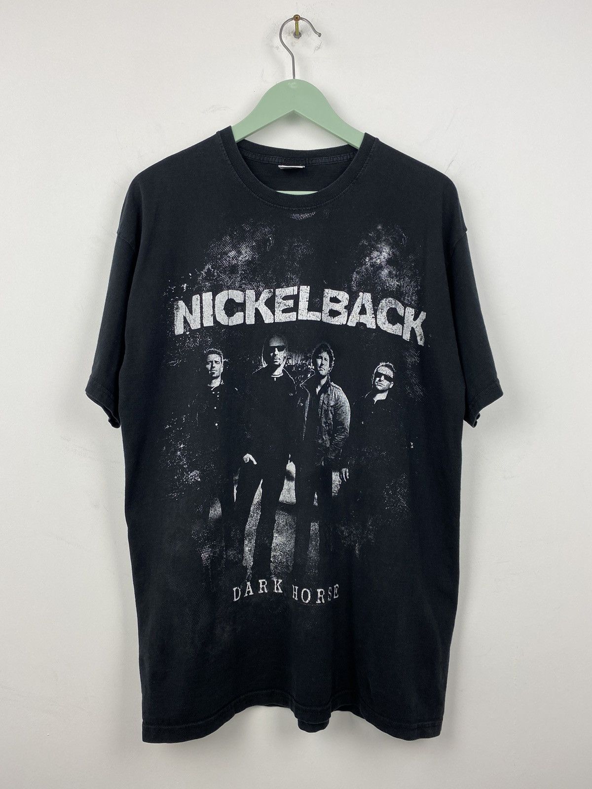 Band Tees Nickelback Dark Horse 2010 T Shirt Tee Metallica Linkin Park Size US L / EU 52-54 / 3 - 1 Thumbnail