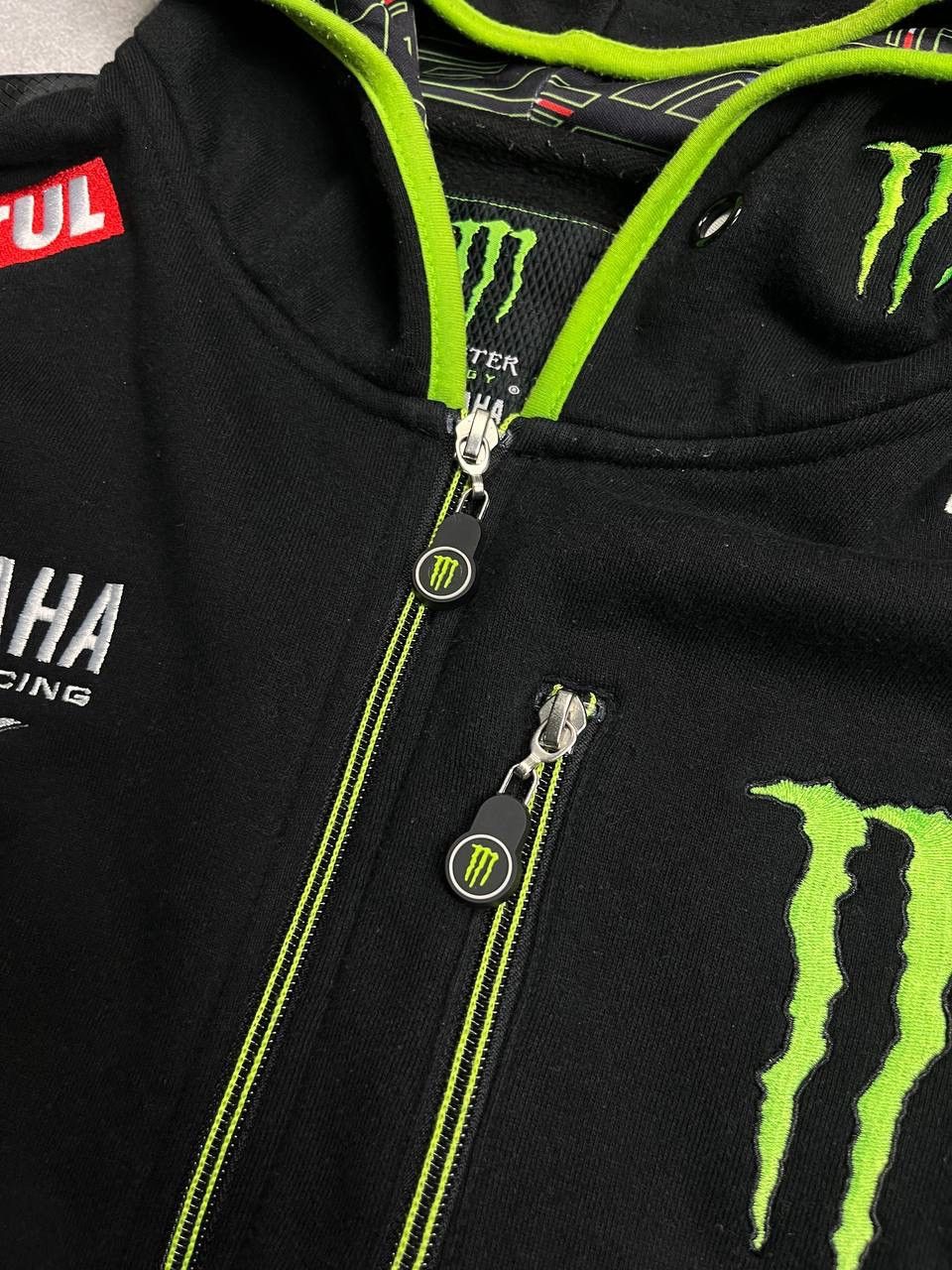 Vintage Vintage Monster Tech9 Yamaha Olympic Zip Jacket M Size US M / EU 48-50 / 2 - 5 Thumbnail