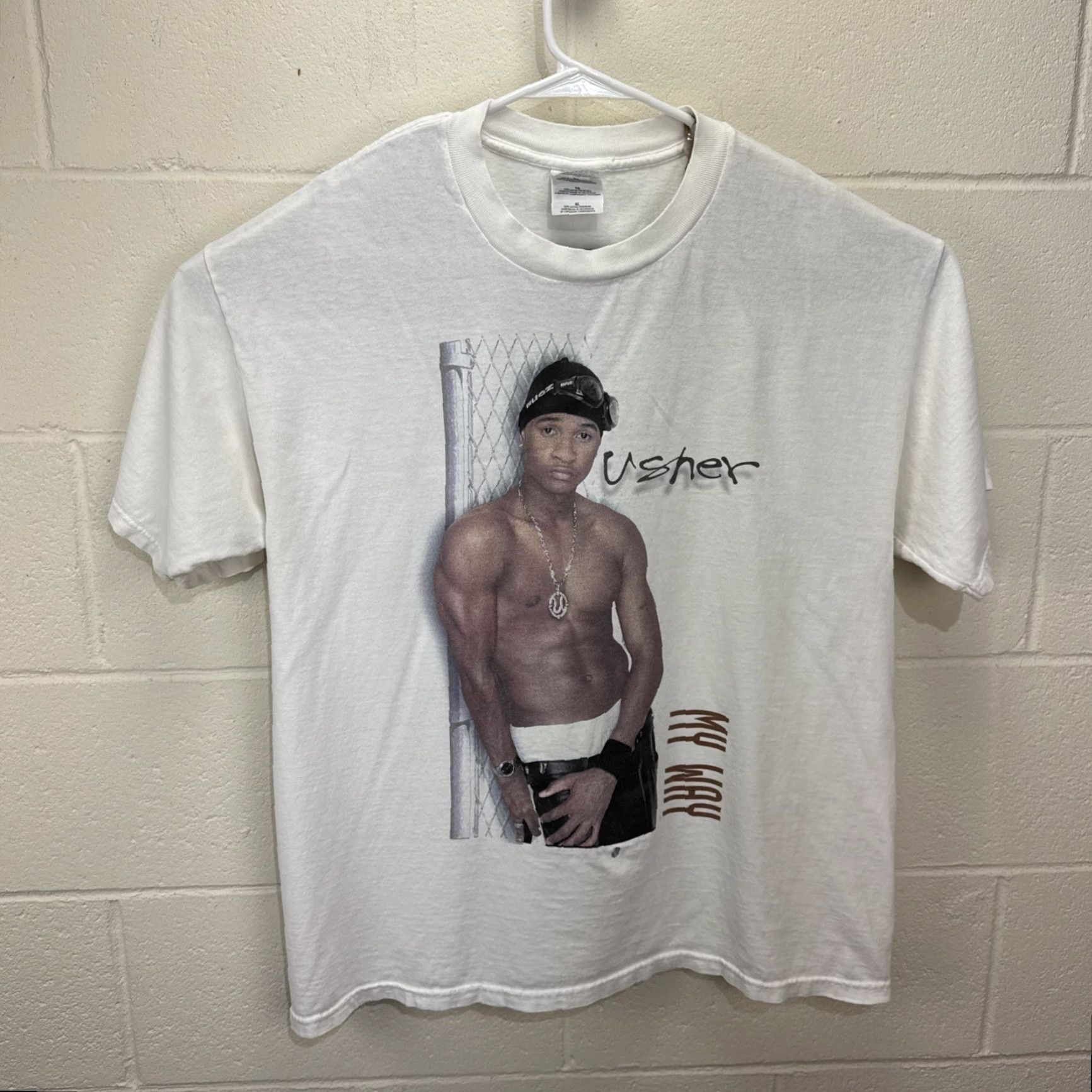 Gildan VINTAGE 1997 Usher My Way Album Promo T-Shirt Mens XL White