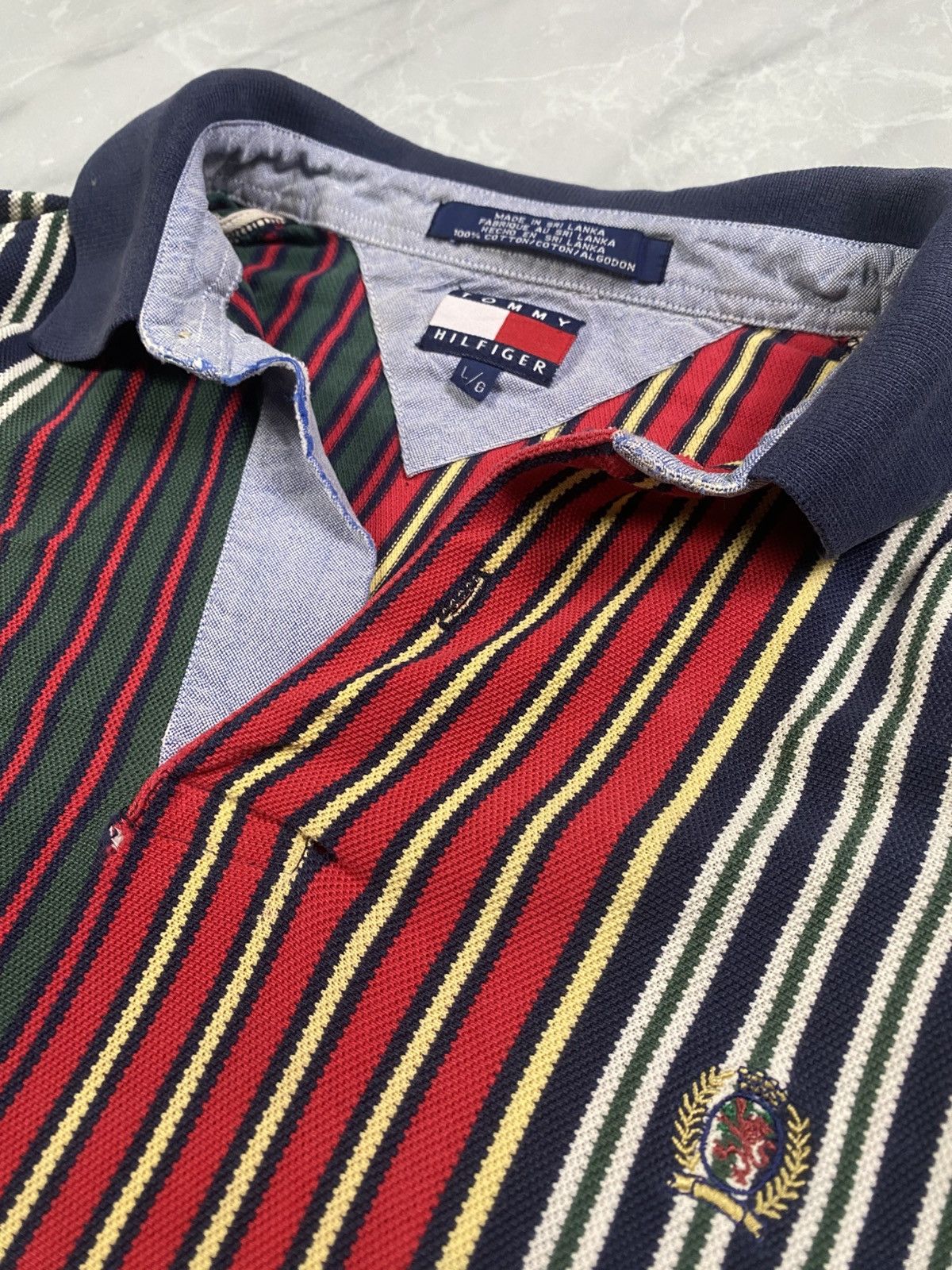 Tommy Hilfiger Vintage 00s Tommy Hilfiger Lion Crest Stripes Polos Size US L / EU 52-54 / 3 - 3 Thumbnail