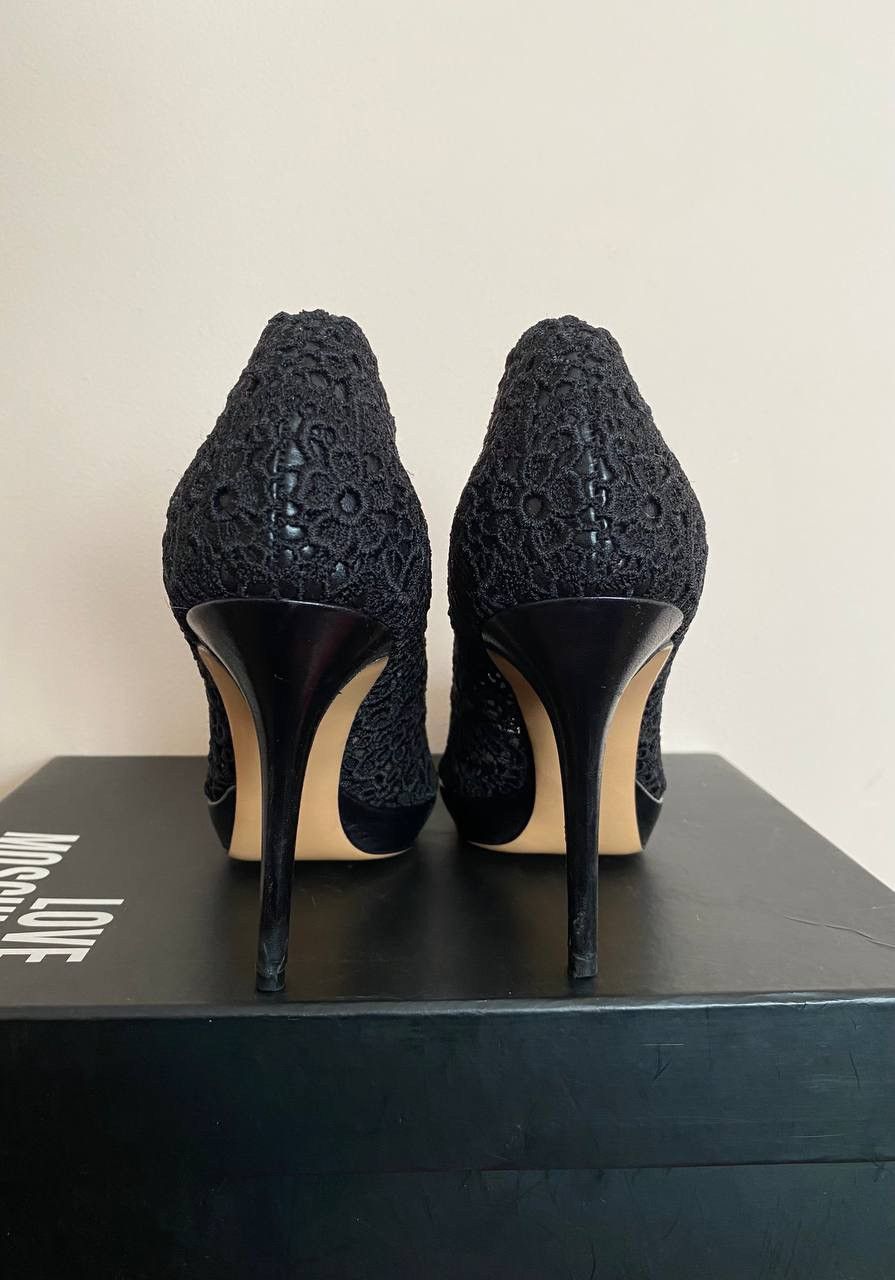 Salvatore Ferragamo Salvatore Ferragamo Heels Black Lace Size US 7.5 / IT 37.5 - 7 Thumbnail