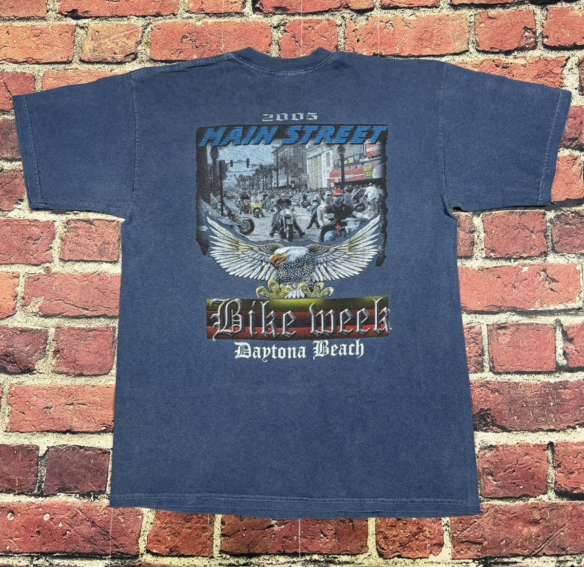 Vintage Vintage Daytona Beach Bike Week Double Sided Motorcycle Tee Size US L / EU 52-54 / 3 - 1 Thumbnail
