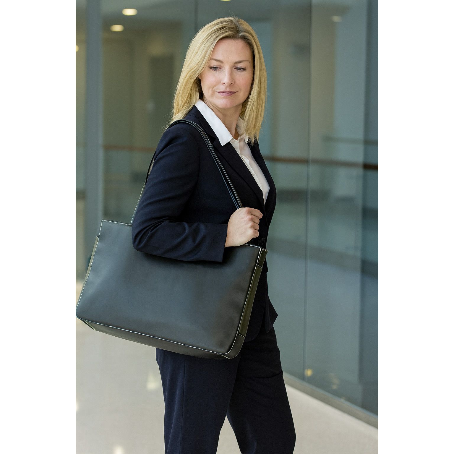 Other Leather Tote Briefcase Laptop Bag Women Black Size ONE SIZE - 2 Thumbnail