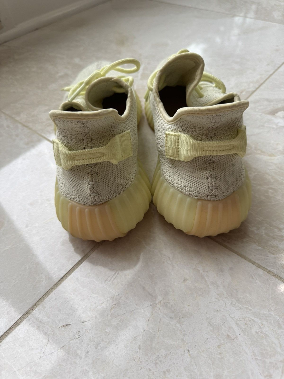 Yeezy Yeezy Boost 350 V2 Butter Size US 12 / EU 45 - 4 Thumbnail