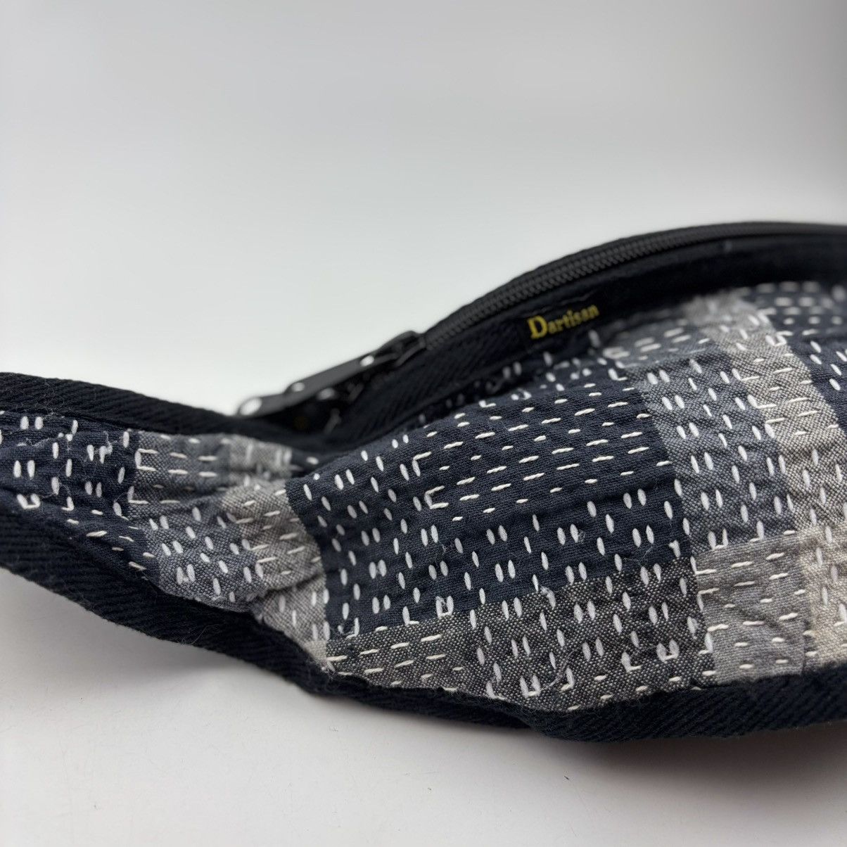Studio D'Artisan Studio D’ Artisan Sashiko Stitching Crossbody Bag Size ONE SIZE - 3 Thumbnail