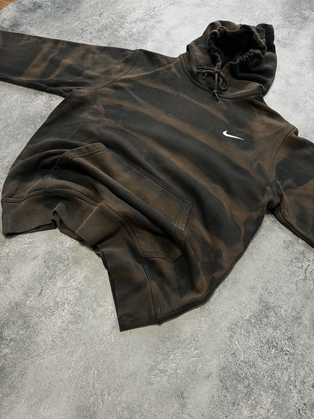 Nike × Vintage Vintage Nike Baggy Bleached Faded Hoodie Streetwear Custom Size US M / EU 48-50 / 2 - 5 Thumbnail