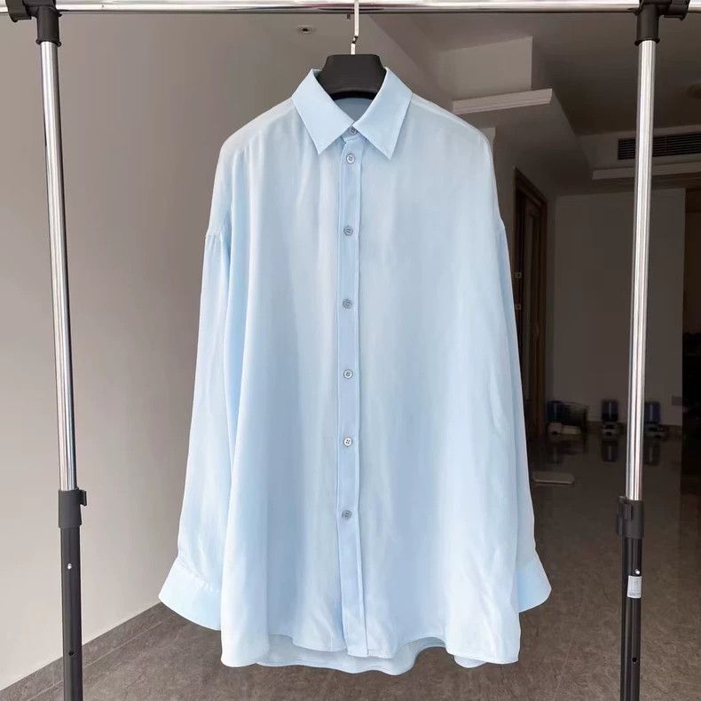 Balenciaga Balenciaga size 34 Blue Silk Wheatear Crown Shirt Size US XS / EU 42 / 0 - 1 Thumbnail