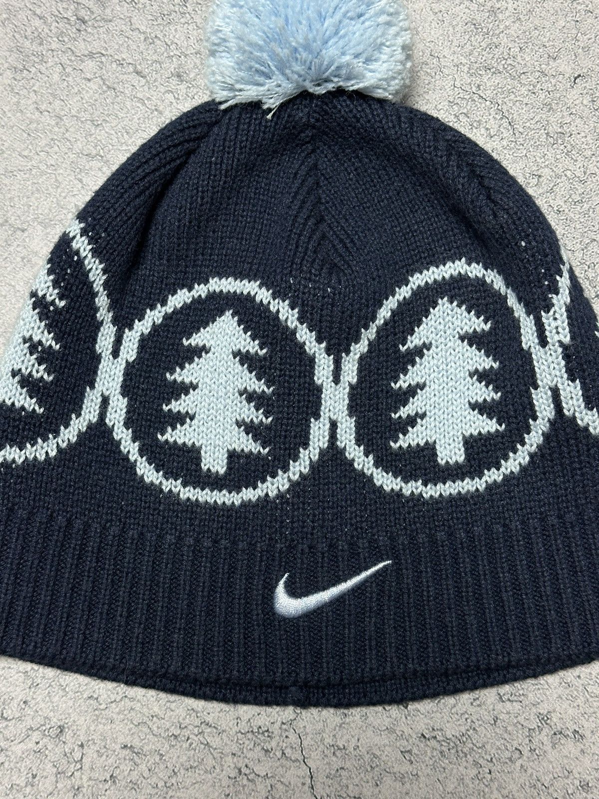 Nike Vintage Nike Boys Kids Knit Pom Beanie Hat Size ONE SIZE - 3 Thumbnail