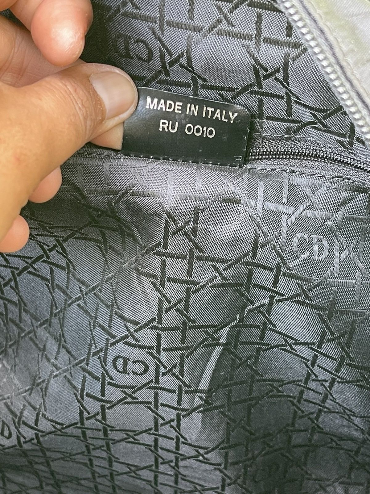 Christian Dior Monsieur × Dior OFFER❌❌CHRISTIAN DIOR Maris Pearl Nylon Tote Bag Size ONE SIZE - 17 Thumbnail