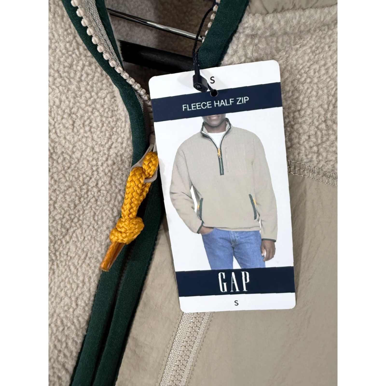 Gap Gap Fleece Jacket Mens S Beige Half-Zip Pullover Stand-Up Neck NWT Size US S / EU 44-46 / 1 - 5 Thumbnail