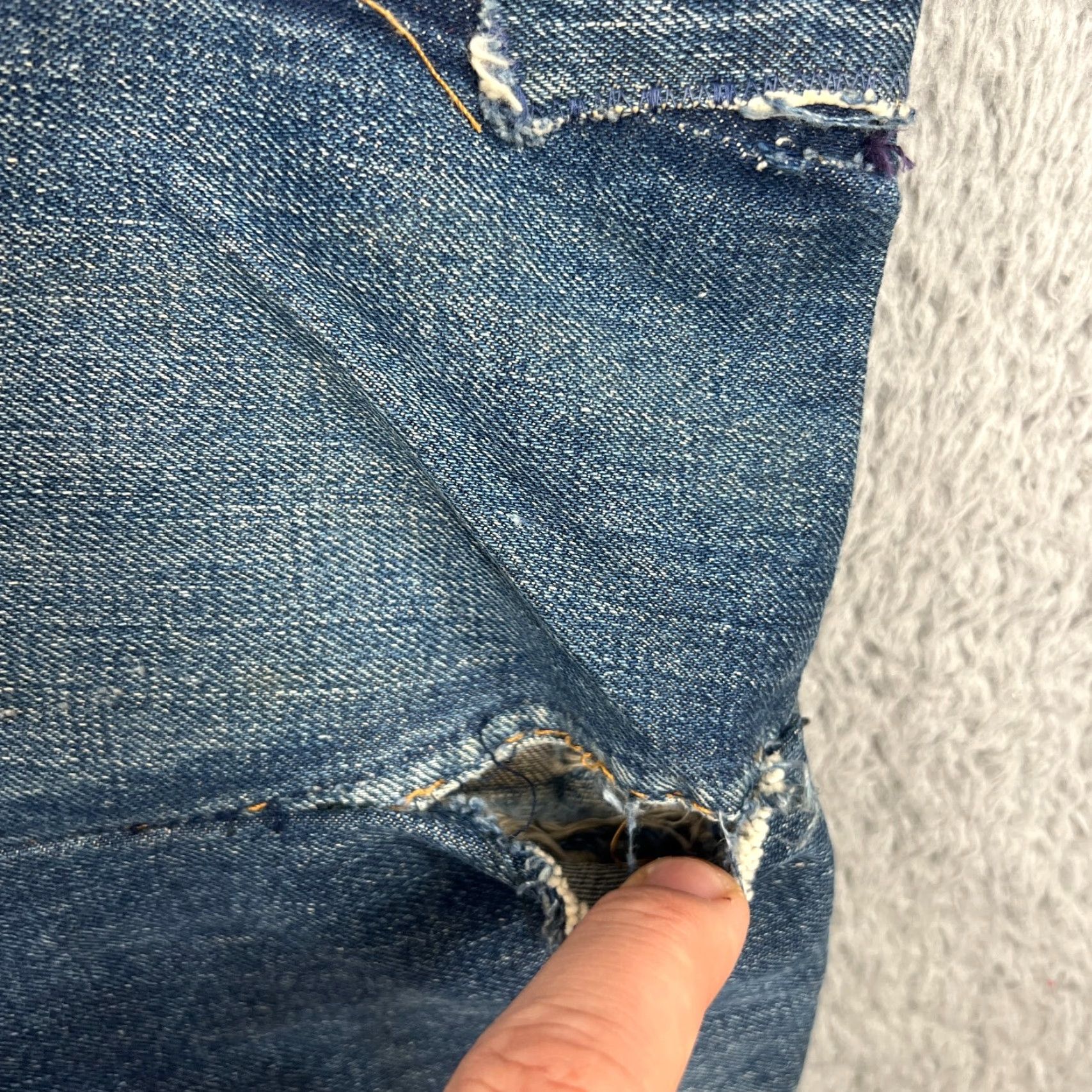 Levi's VINTAGE Levi's 501 Jeans 34x30 Dark Denim Flared Hippie Patchwork 80s Mens Size US 34 / EU 50 - 4 Thumbnail